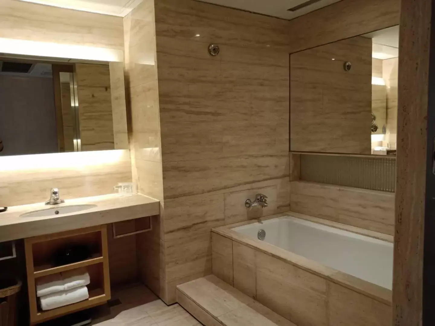 Bathroom in Marco Polo Parkside, Beijing