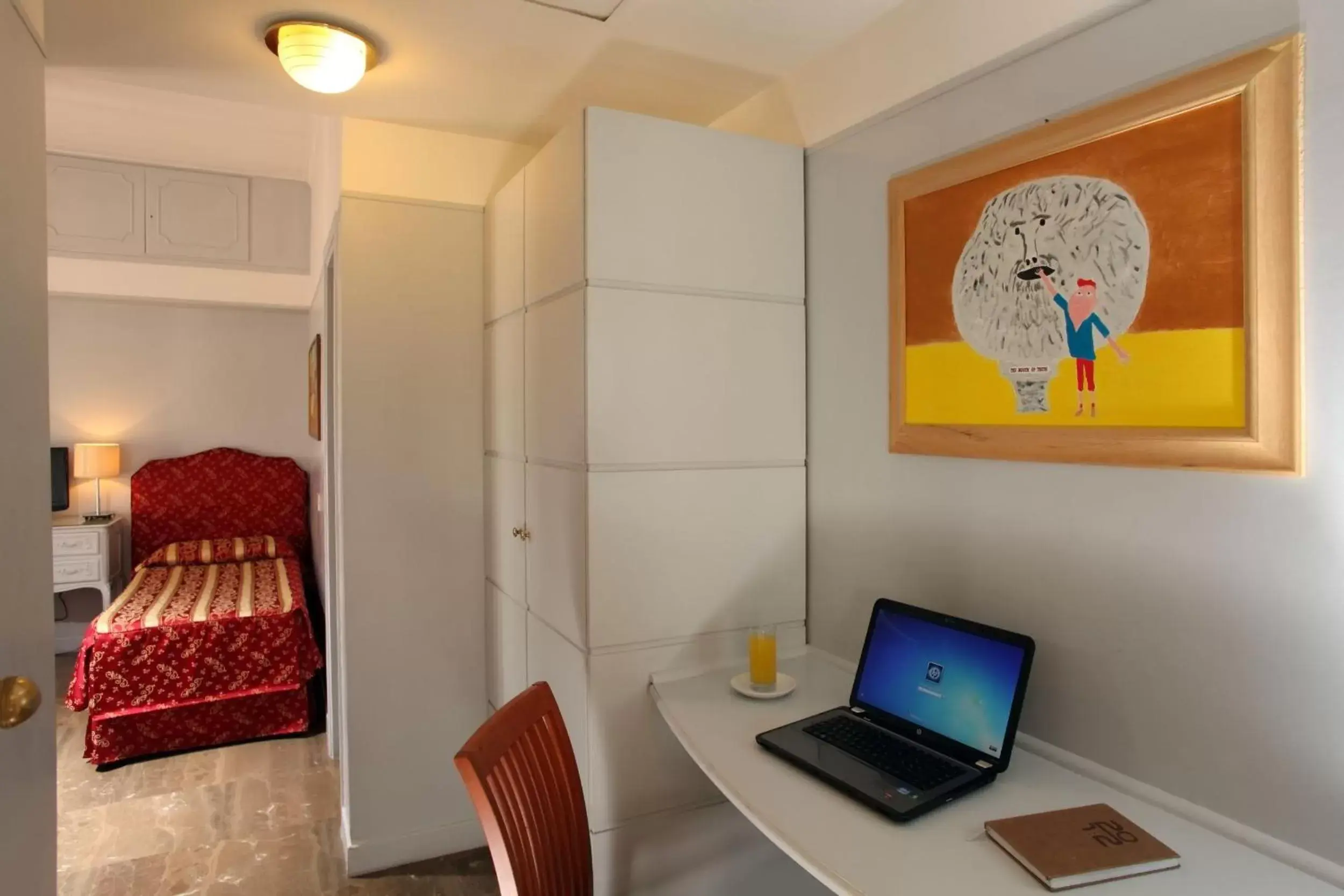 Double or Twin Room - single occupancy in Hotel Modigliani