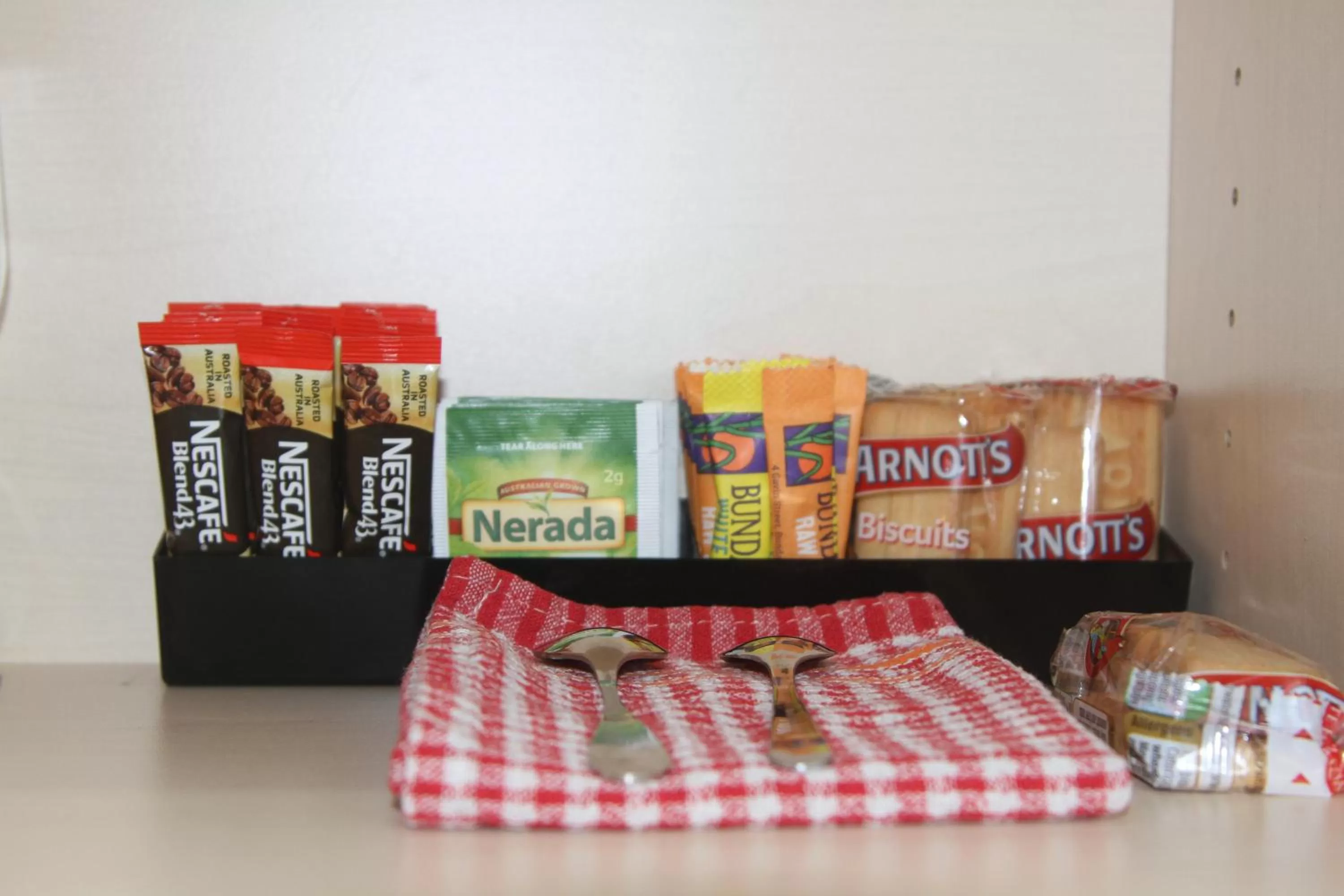 Coffee/tea facilities in Sleepy Hill Motor Inn