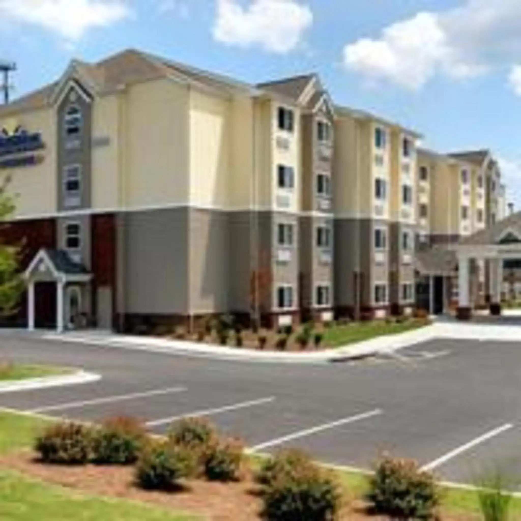 Facade/entrance, Property Building in Microtel Inn & Suites by Wyndham Columbus Near Fort Moore