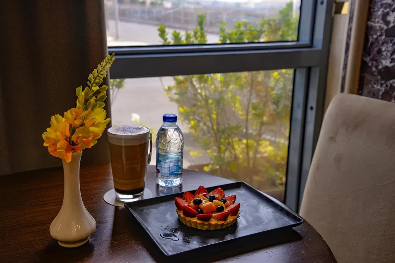 Food and drinks in Crown Town Hotel Food and drinks in Crown Town Hotel