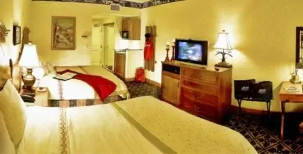Photo of the whole room, TV/Entertainment Center in Zermatt Utah Resort & Spa Trademark Collection by Wyndham