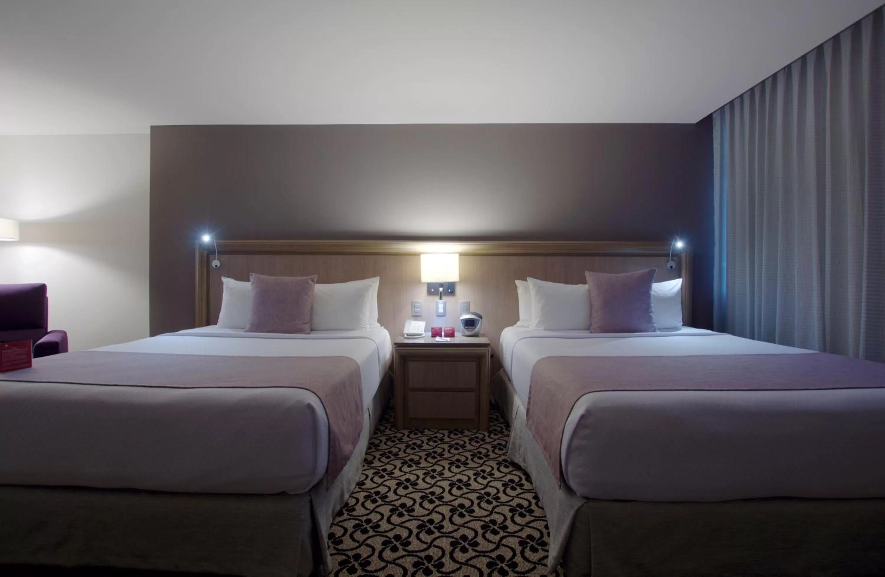 Photo of the whole room, Bed in Crowne Plaza Hotel Mexico City North-Tlalnepantla, an IHG Hotel