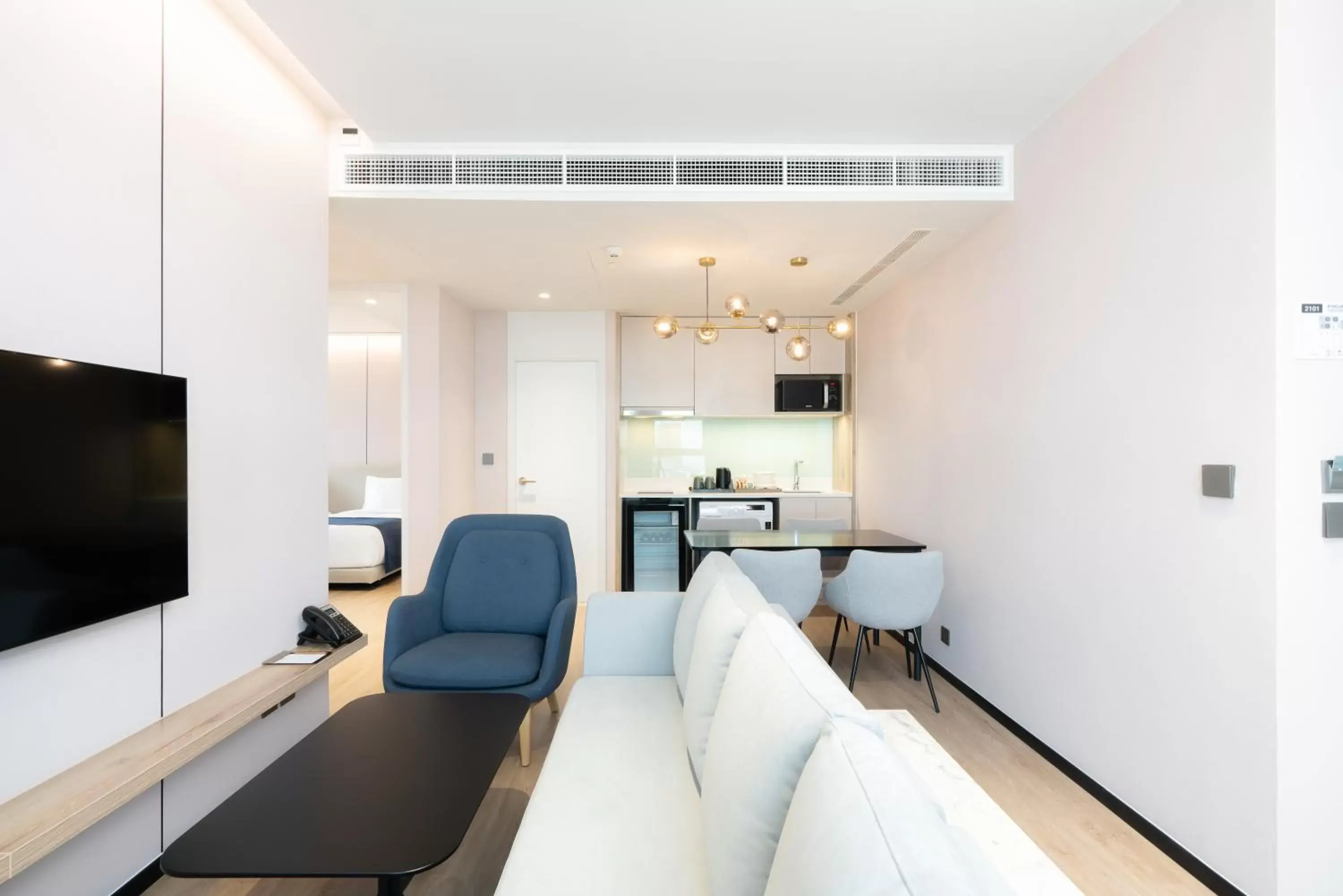 Living room, Seating Area in Arbour Hotel and Residence