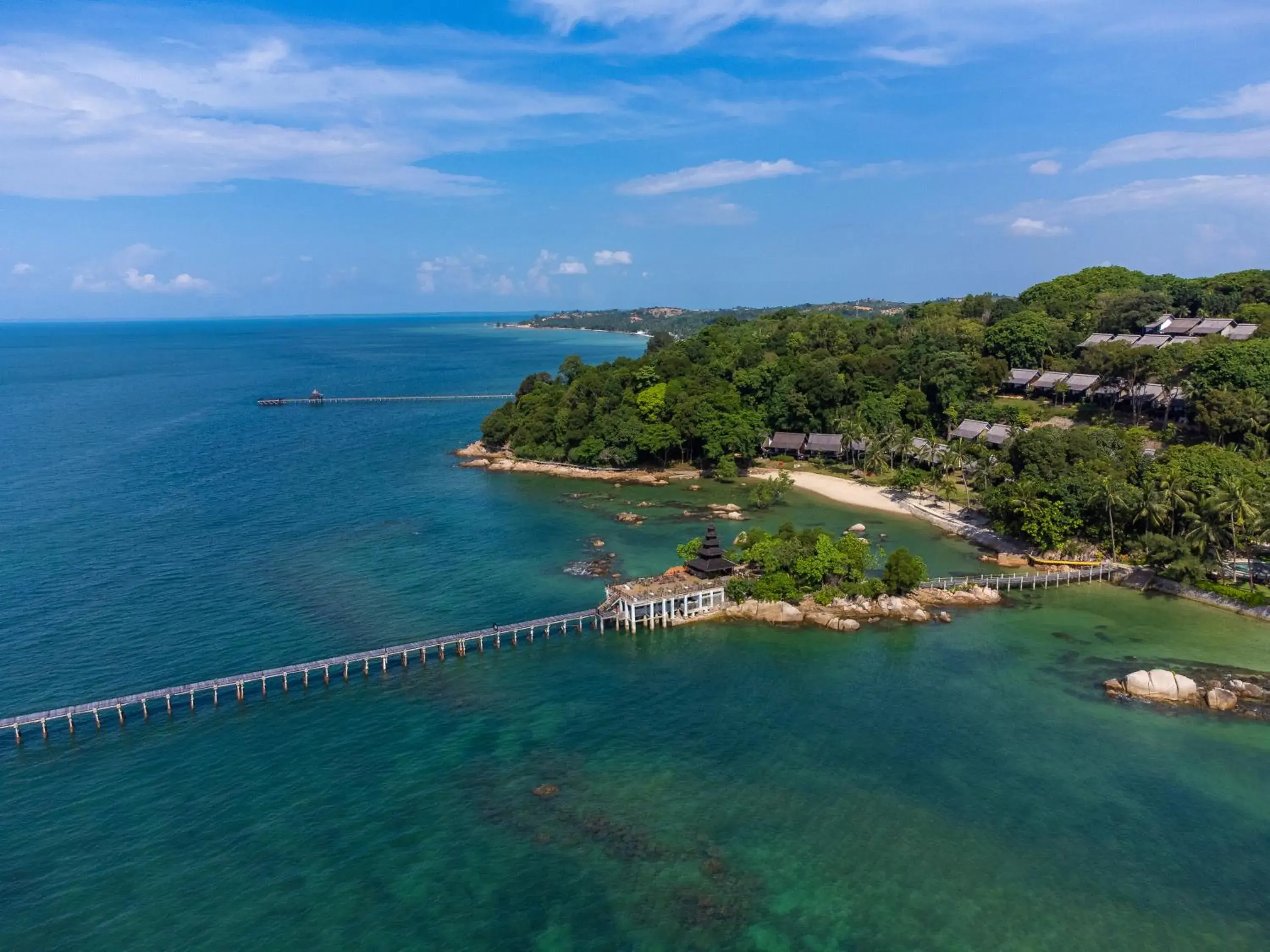 Lounge or bar, Bird's-eye View in Turi Beach Resort