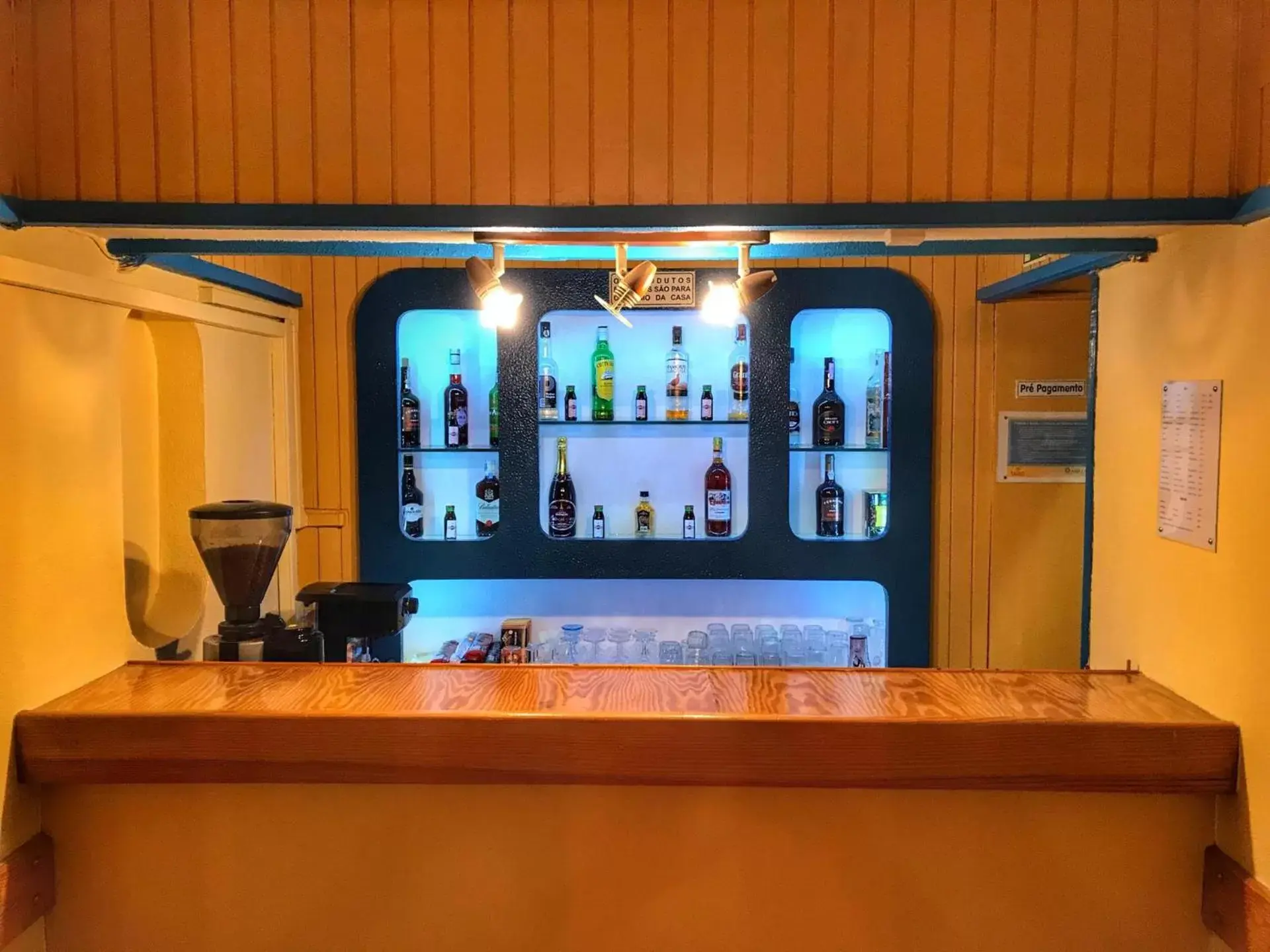 Lounge or bar in Pensao Residencial Flor dos Cavaleiros