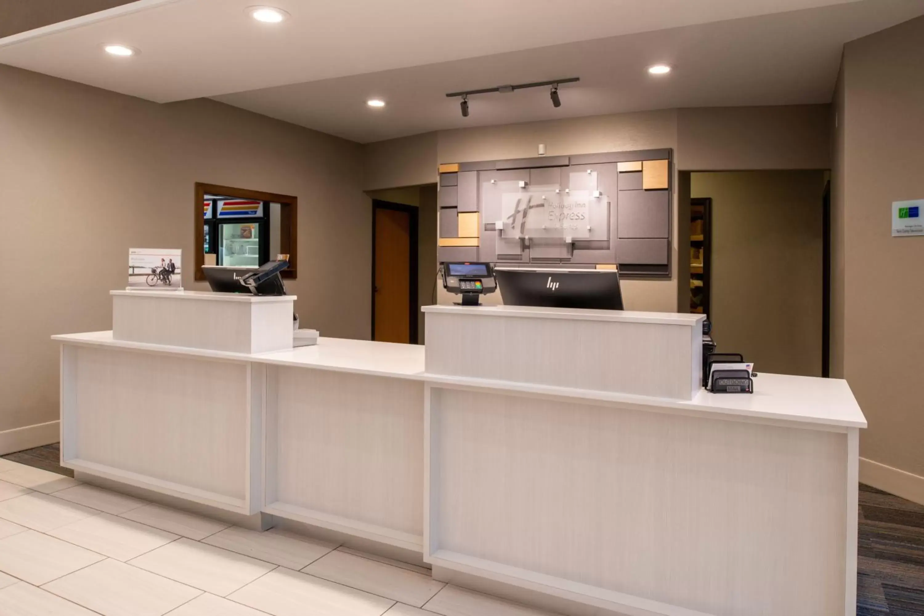 Property building, Lobby/Reception in Holiday Inn Express Hotel & Suites Gunnison, an IHG Hotel