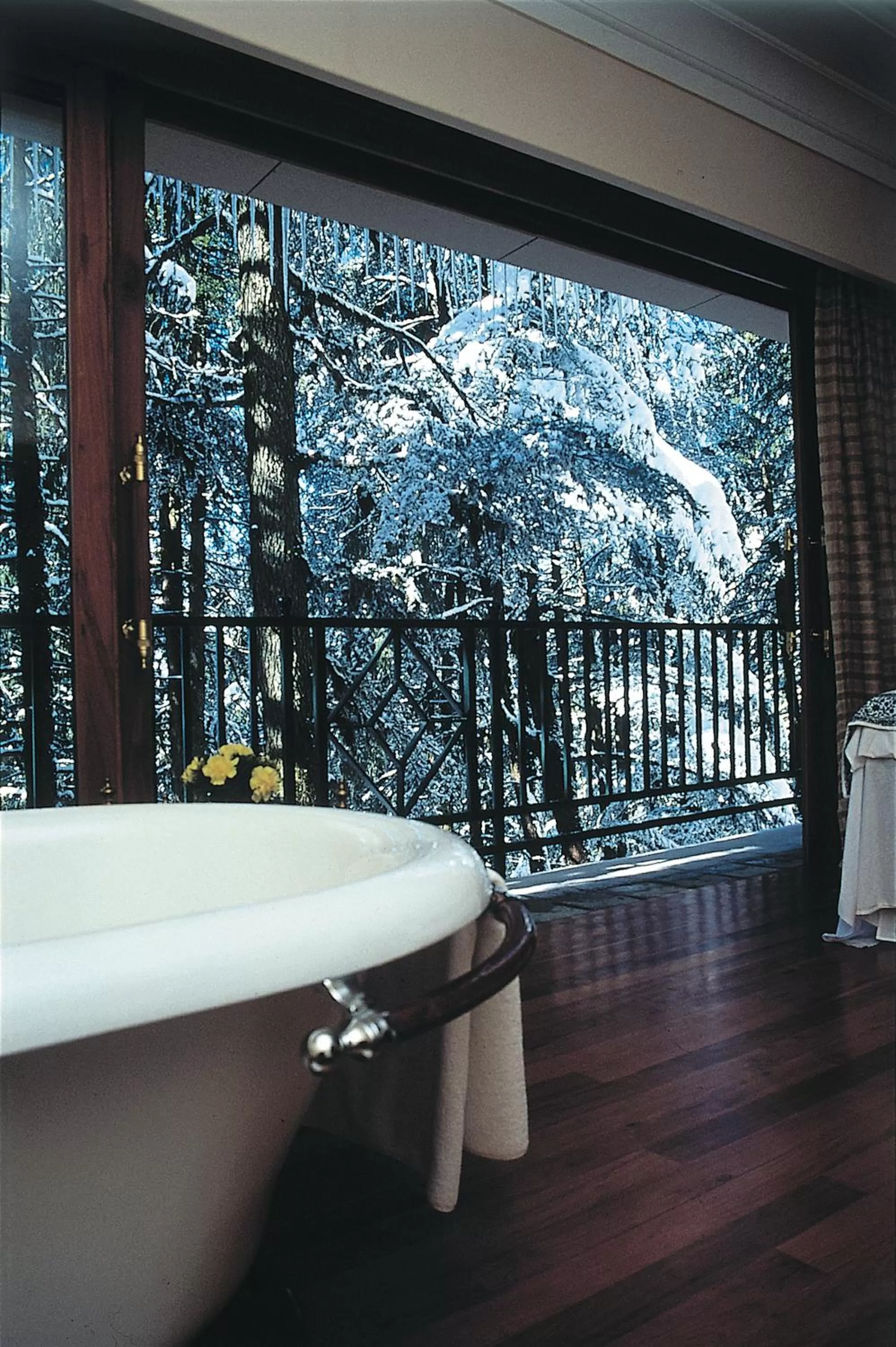 Hot Tub in Wildflower Hall, An Oberoi Resort, Shimla