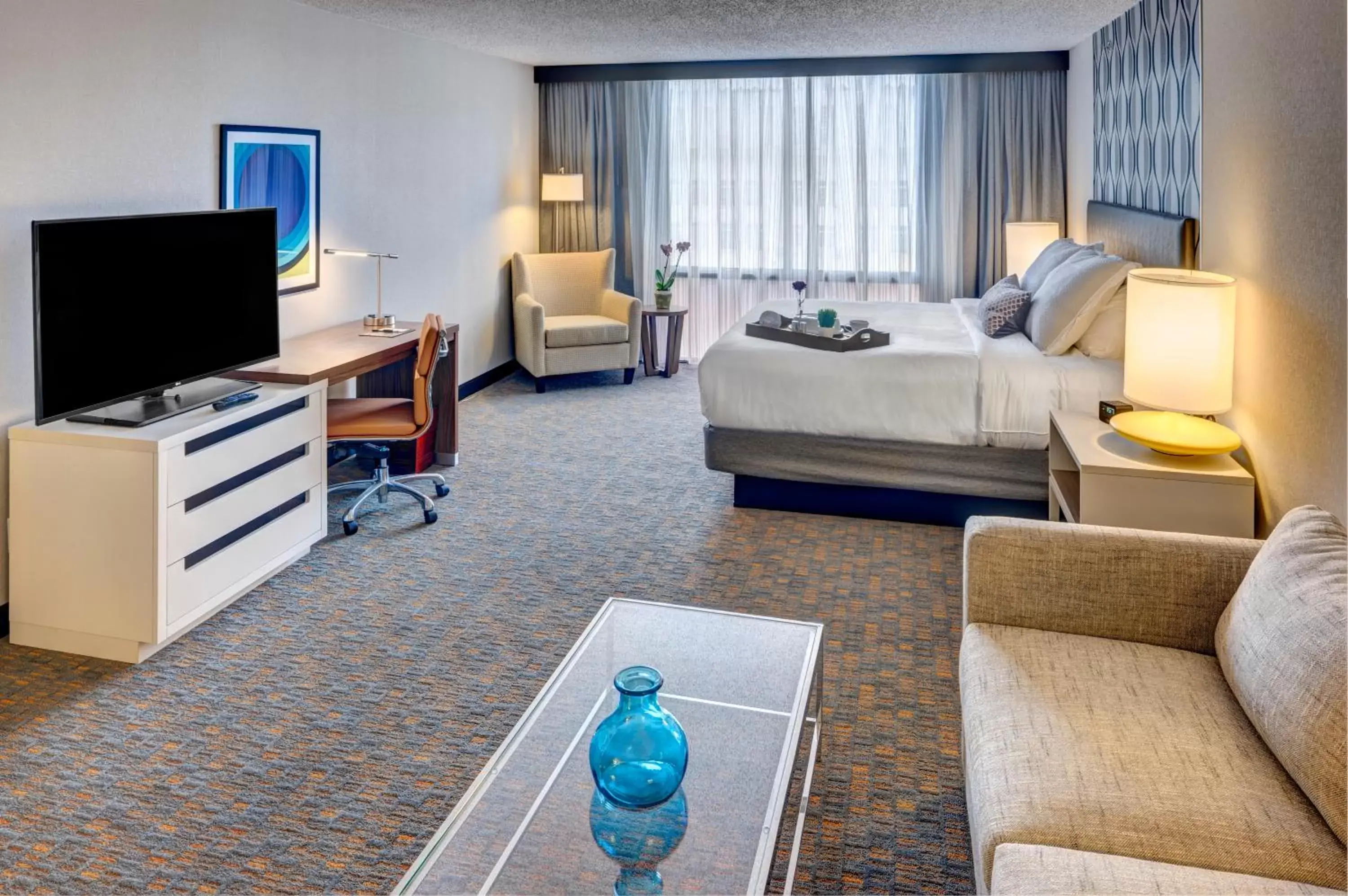 Photo of the whole room, Room Photo in Wyndham Fort Smith City Center