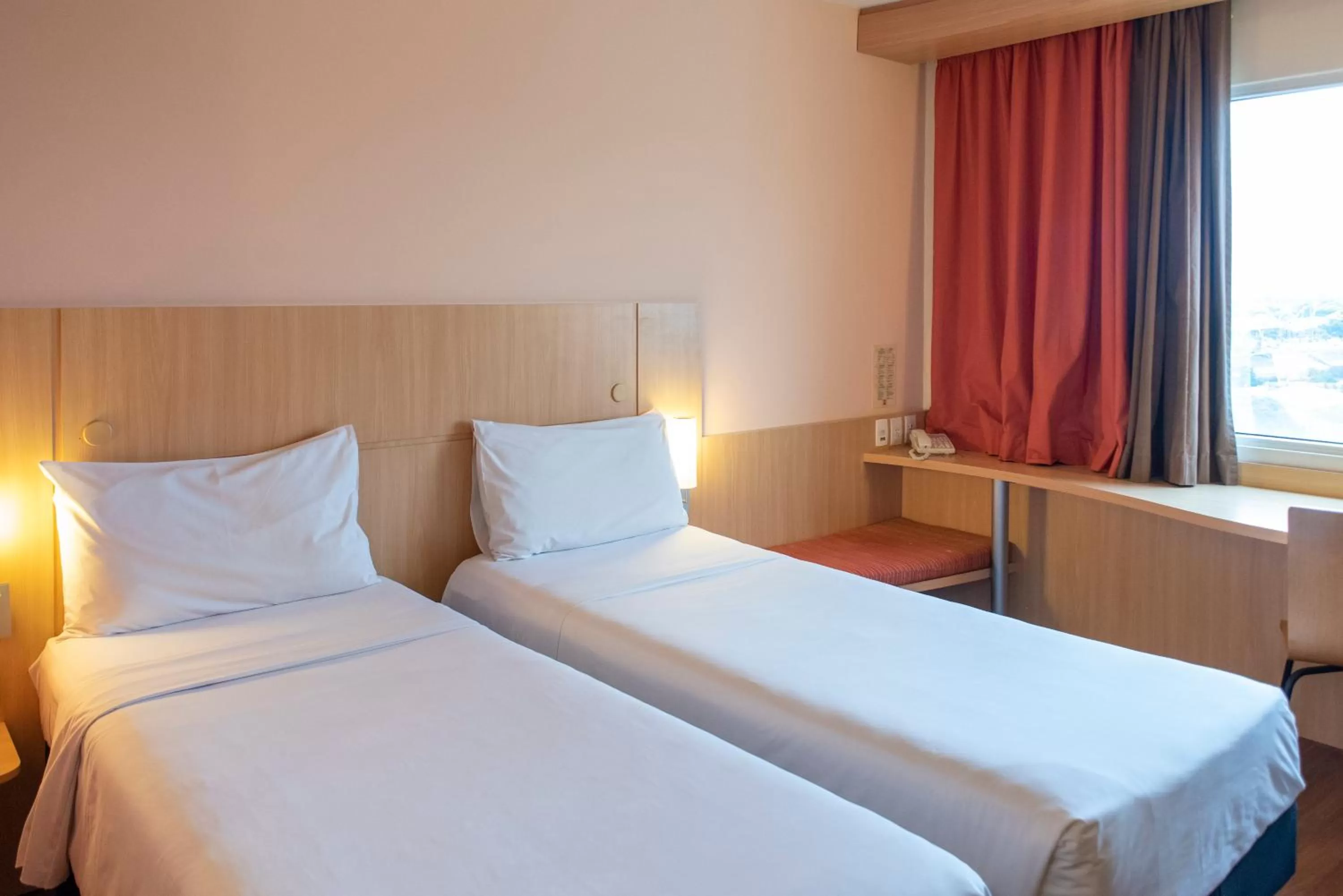 Bedroom, Bed in ibis Sao Paulo Barra Funda