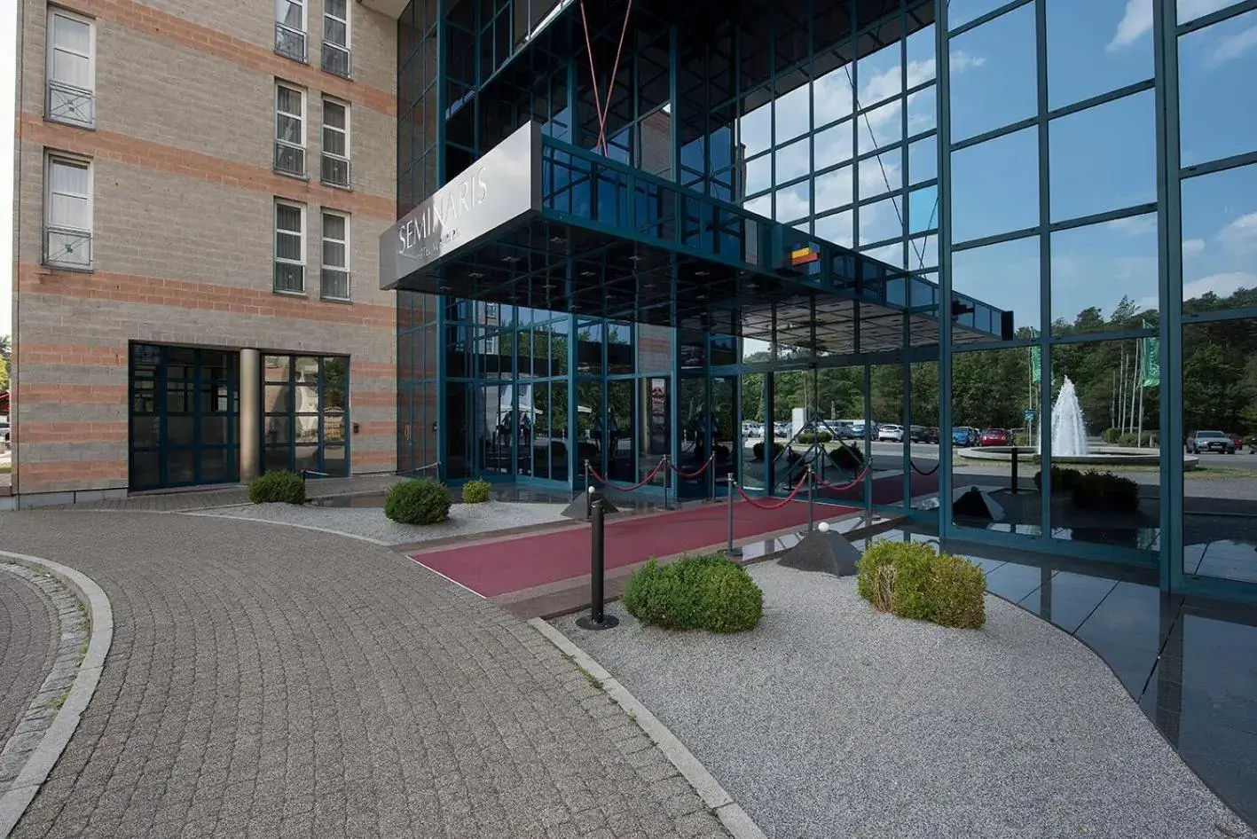 Property building in Seminaris Hotel Nürnberg Property building in Seminaris Hotel Nürnberg