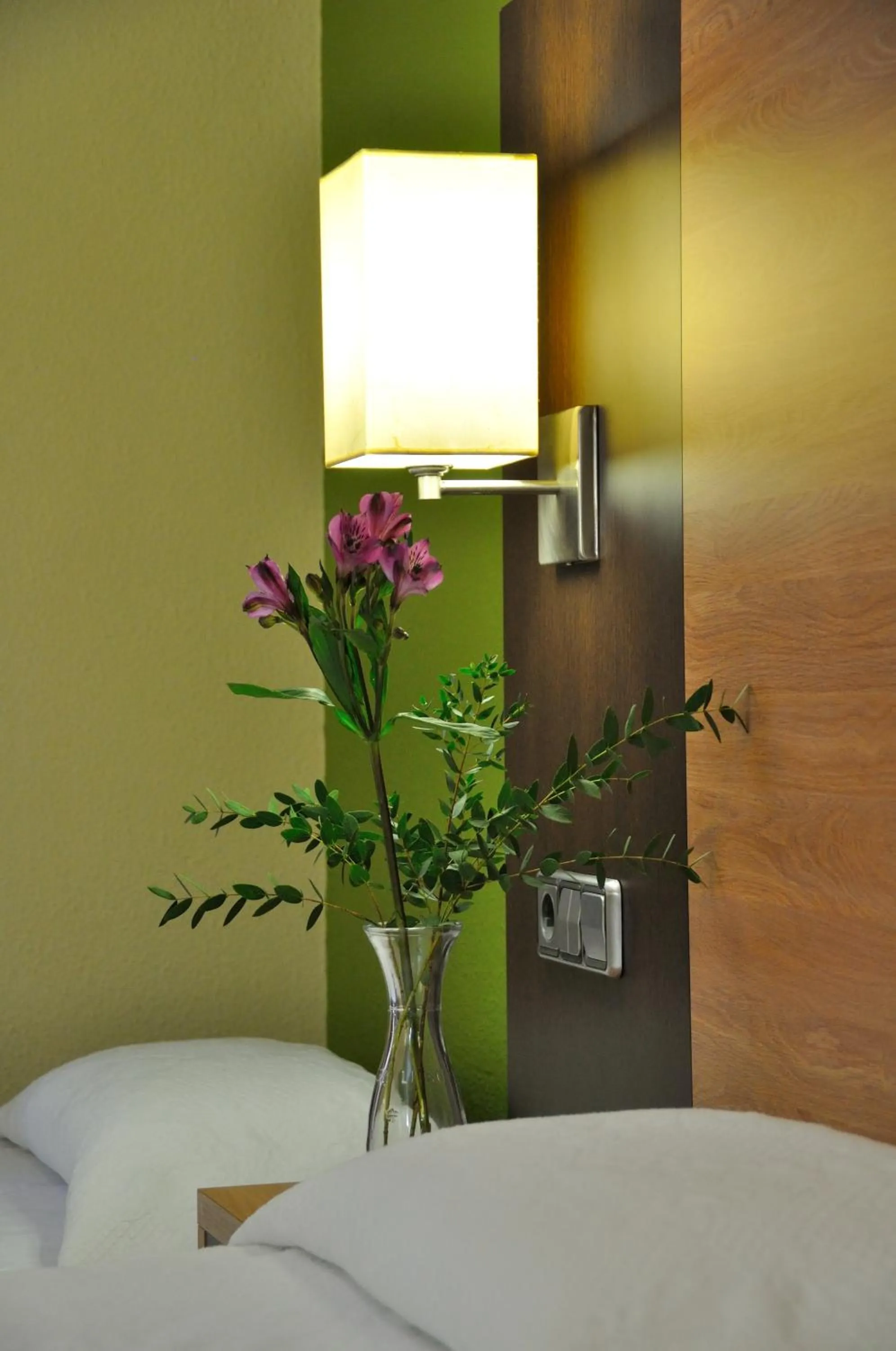 Decorative detail, Bed in Hostal Ballesta