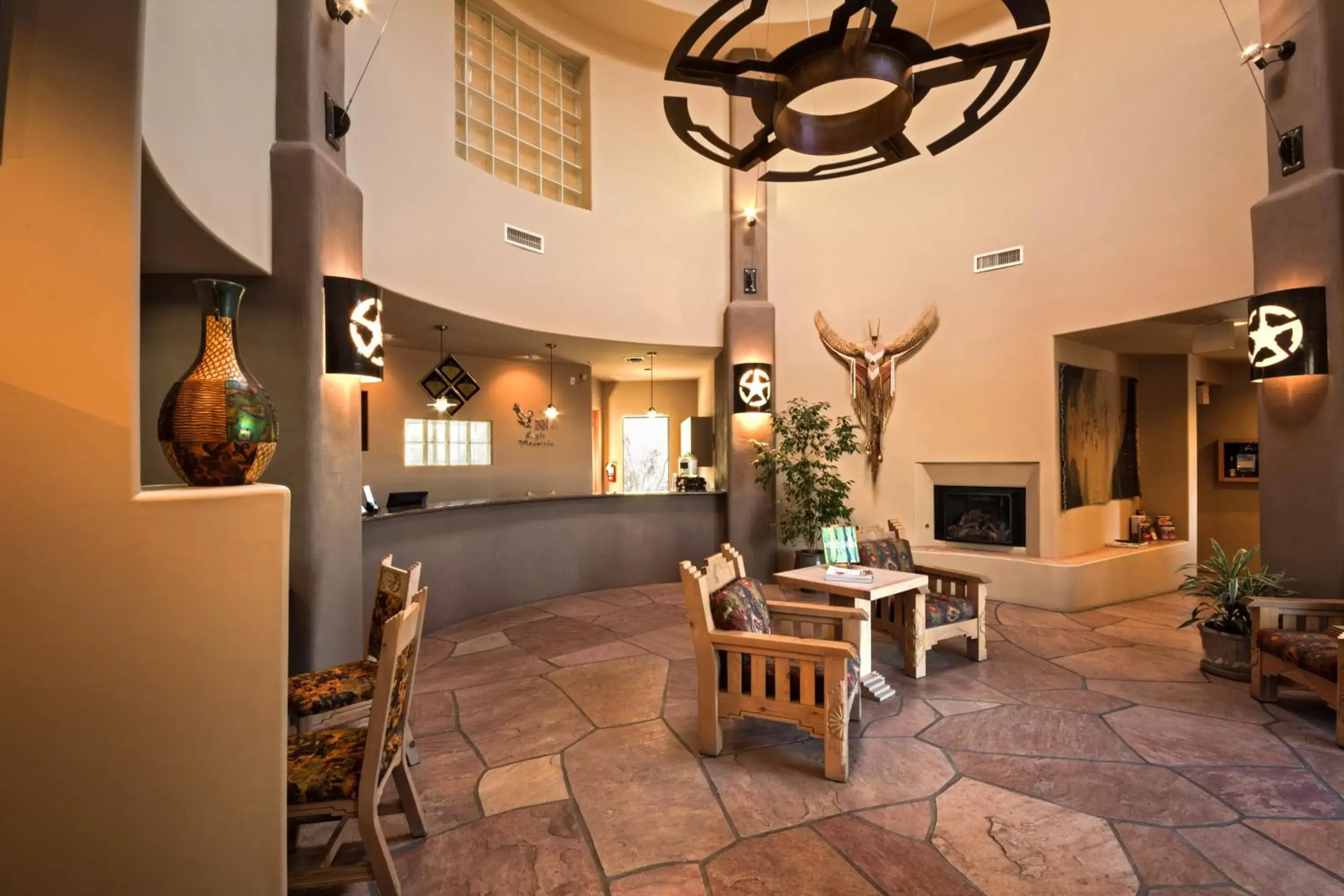 Lobby or reception, Lounge/Bar in Inn at Eagle Mountain