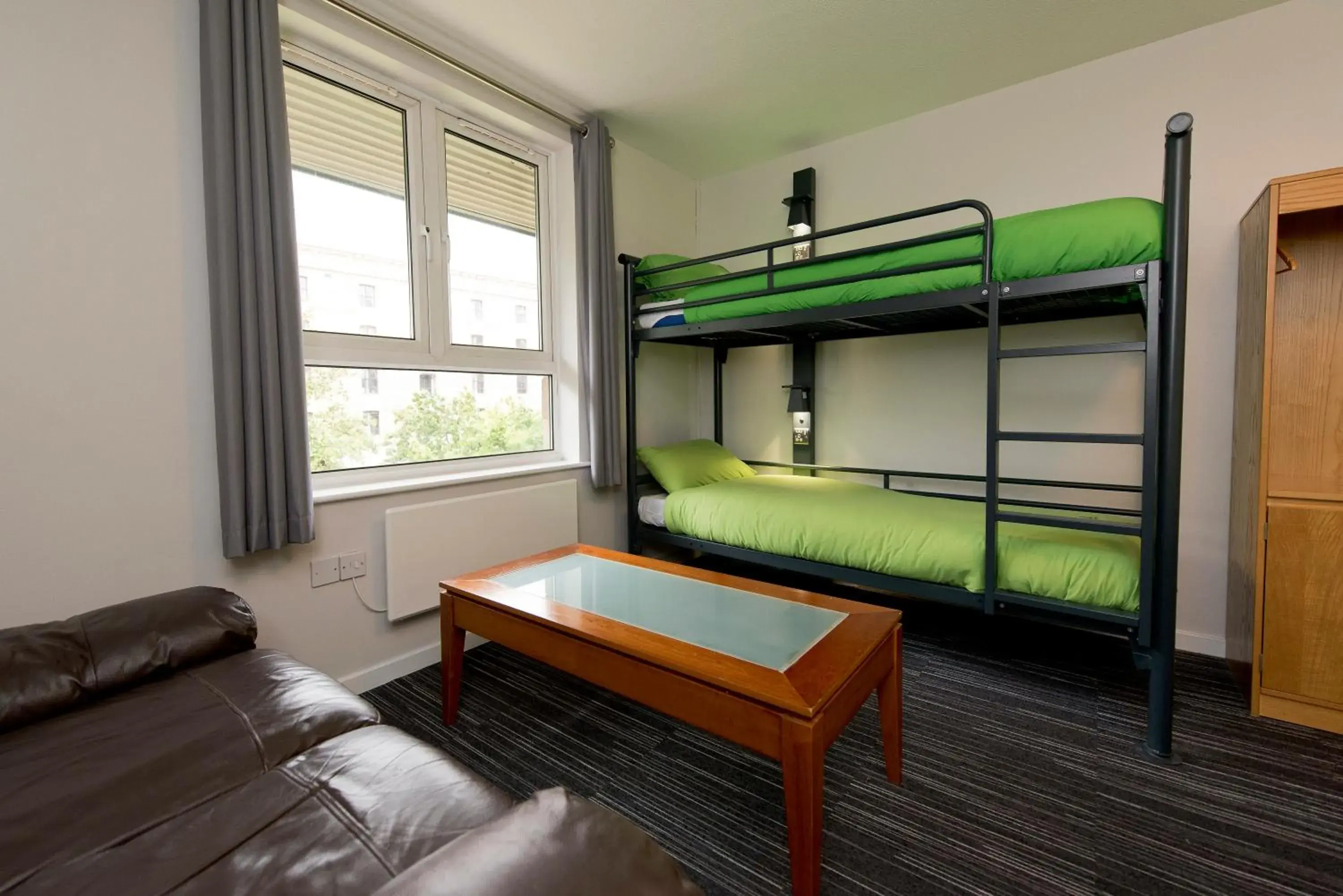 Bedroom, Bed in YHA Liverpool Albert Dock