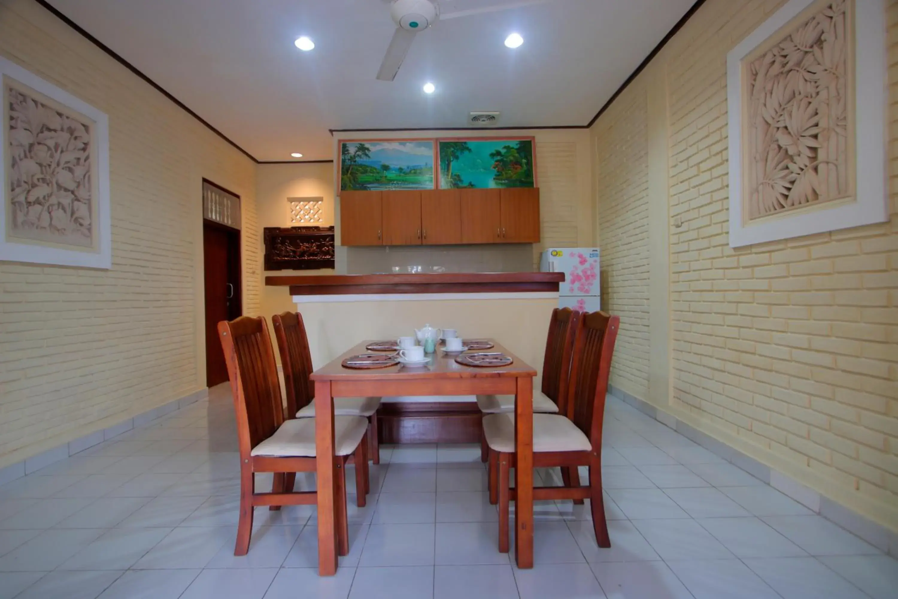 Dining Area in Hotel Jati Sanur