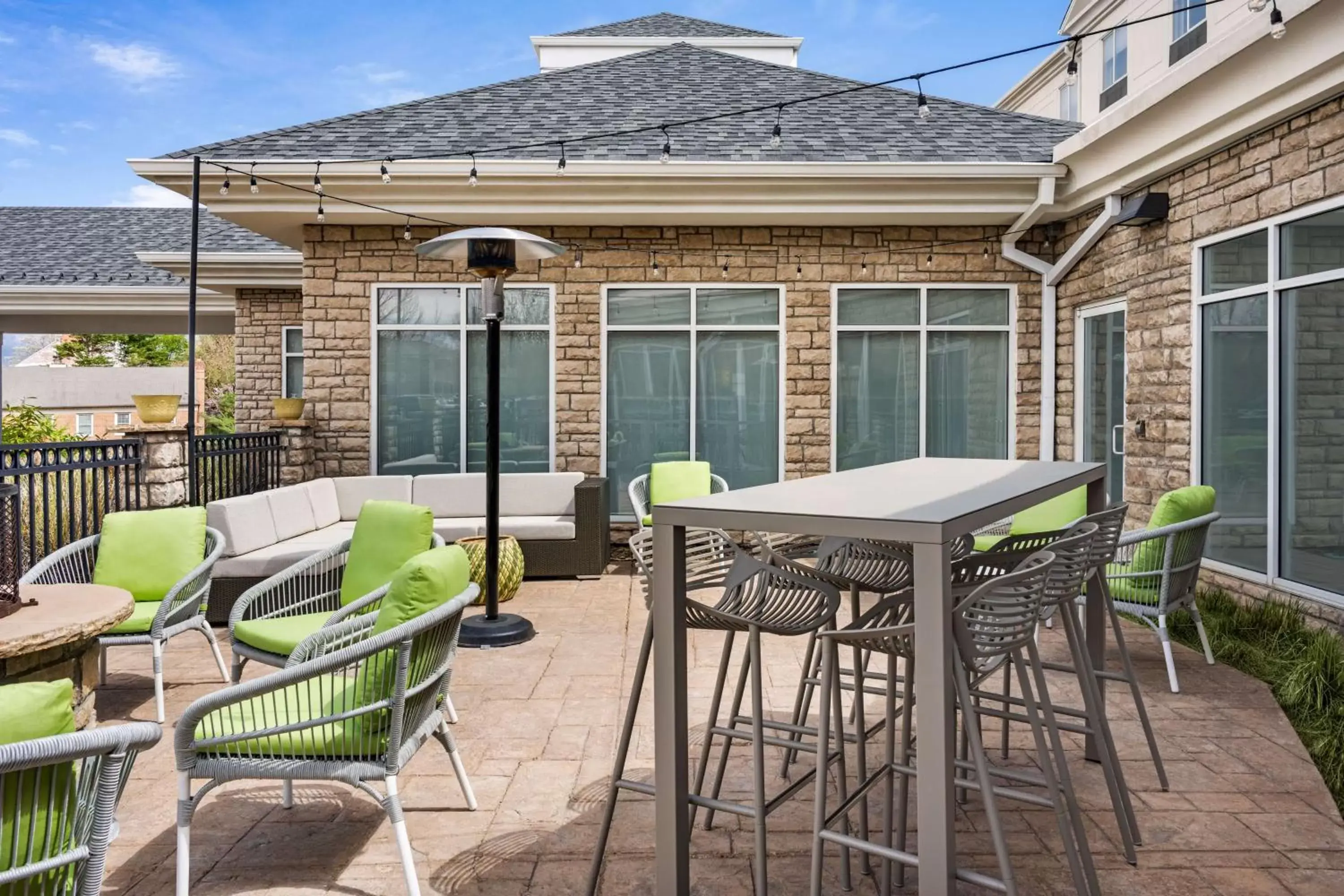 Patio in Hilton Garden Inn Fort Collins