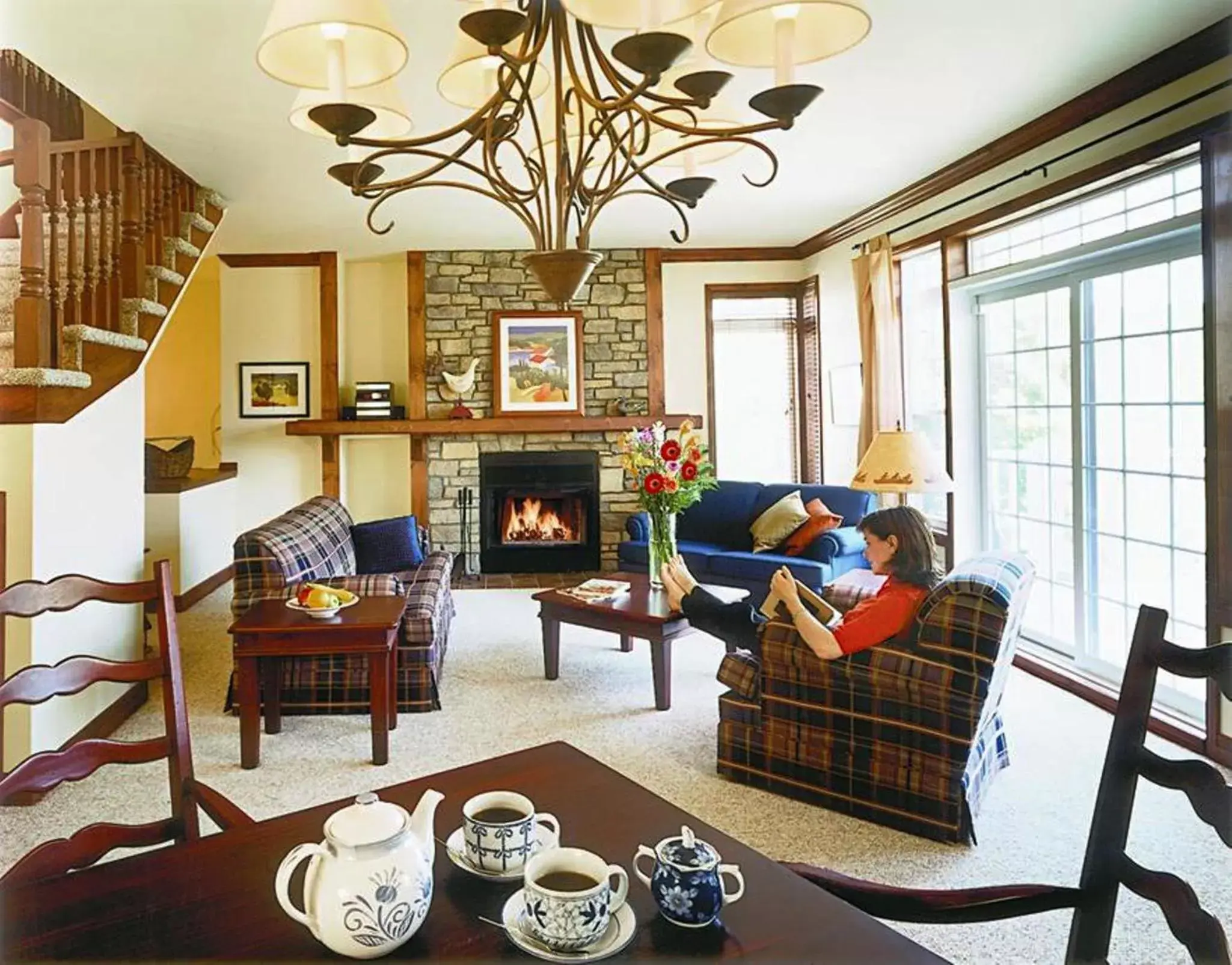 Living room, Seating Area in Cap Tremblant Mountain Resort