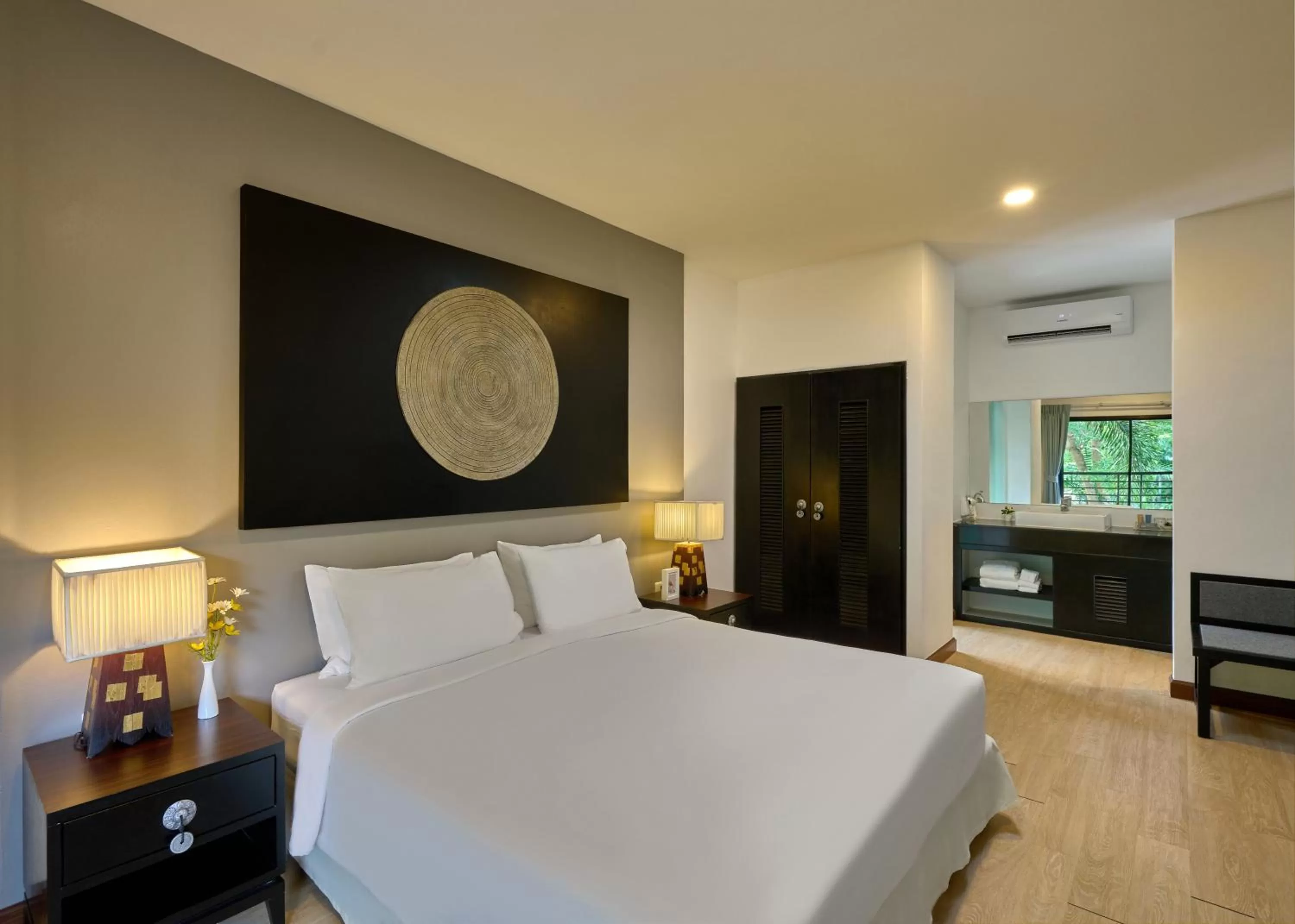 Bed in Nai Yang Beach Resort and Spa