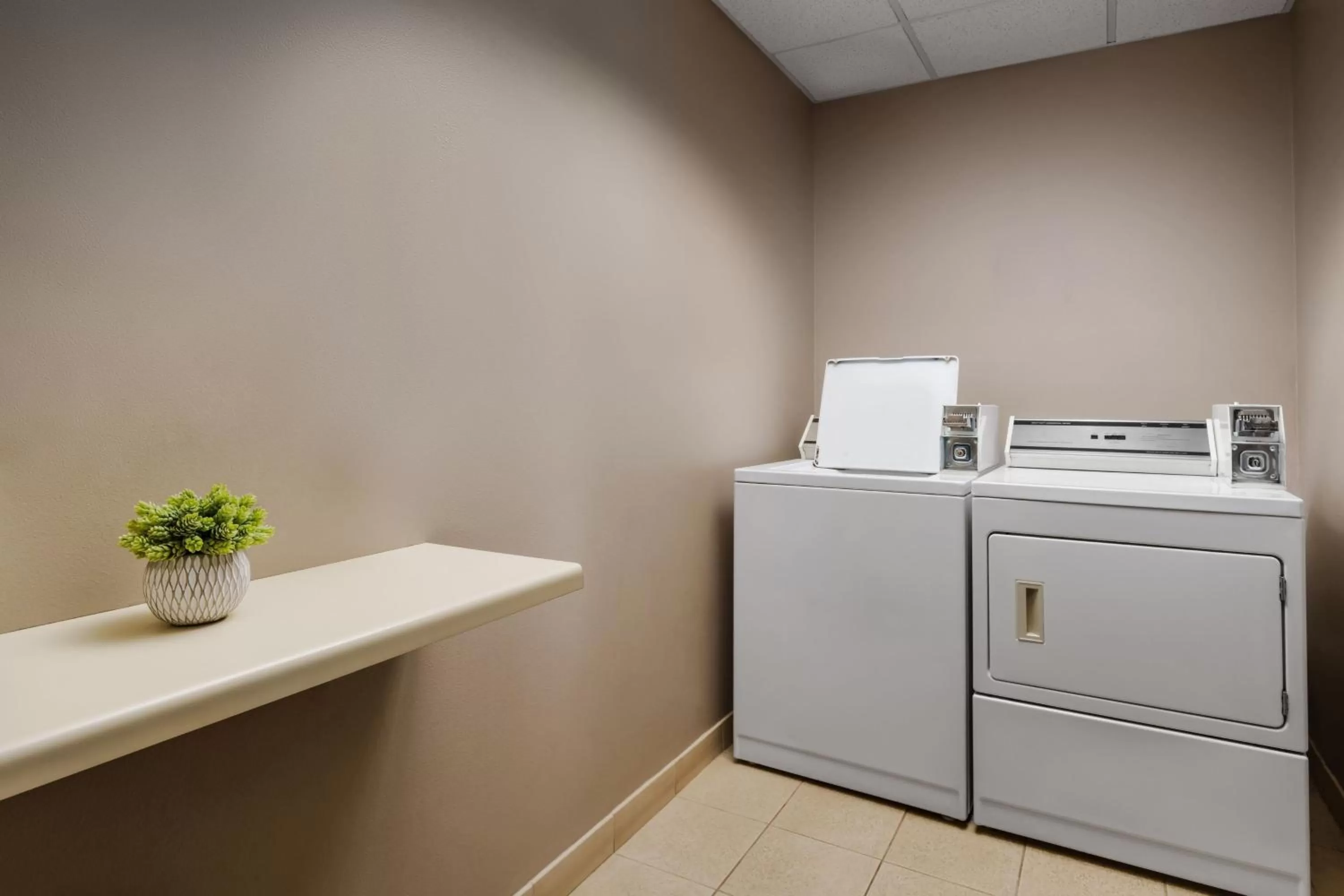 Other in Courtyard by Marriott Sacramento Folsom