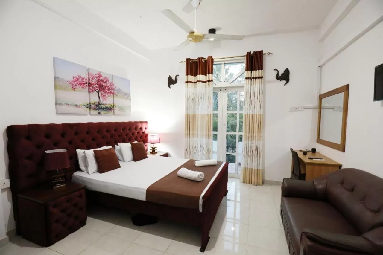 Bed in Seyara Holiday Resort