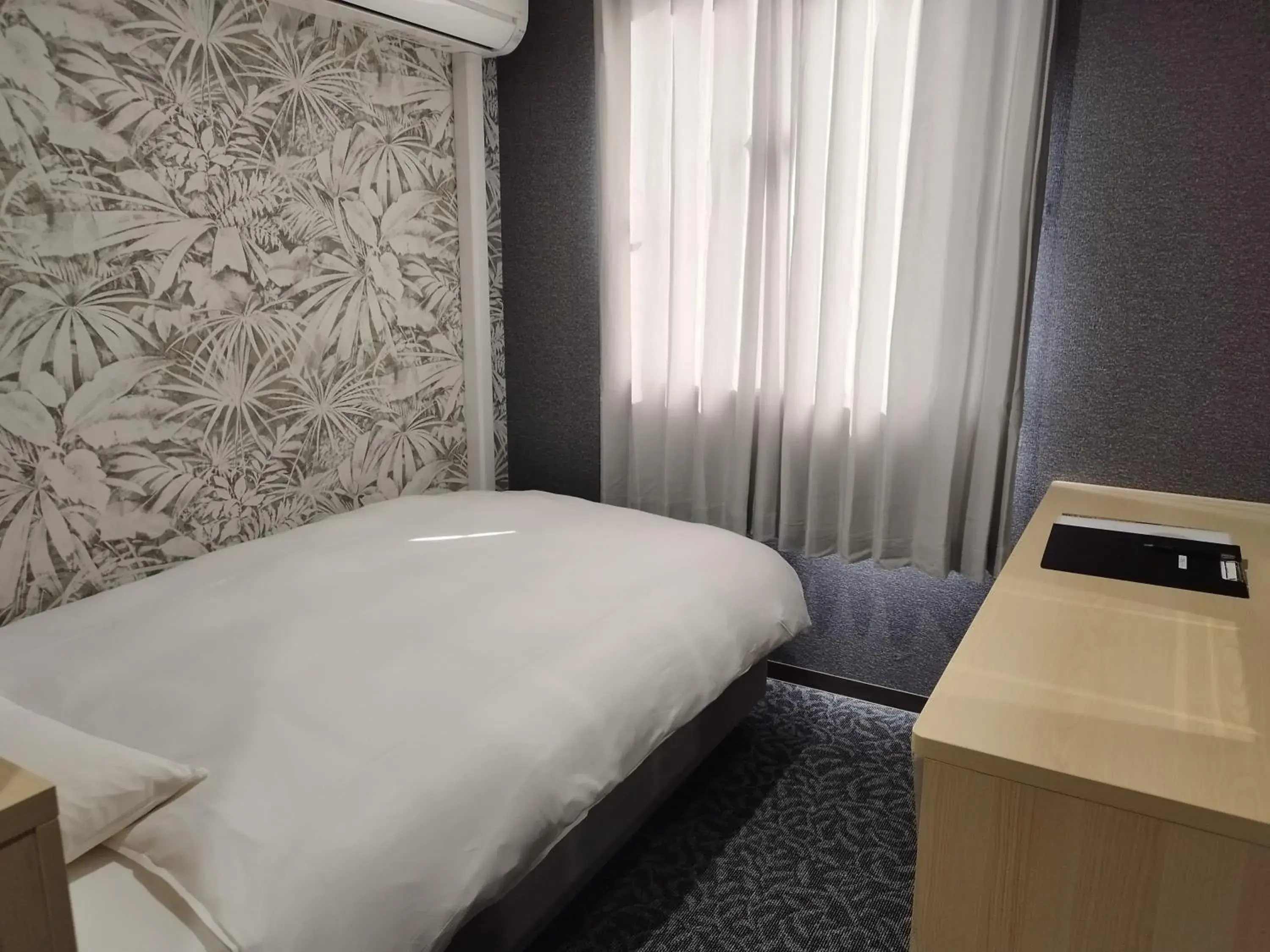 Photo of the whole room, Bed in Hotel Shin Imamiya