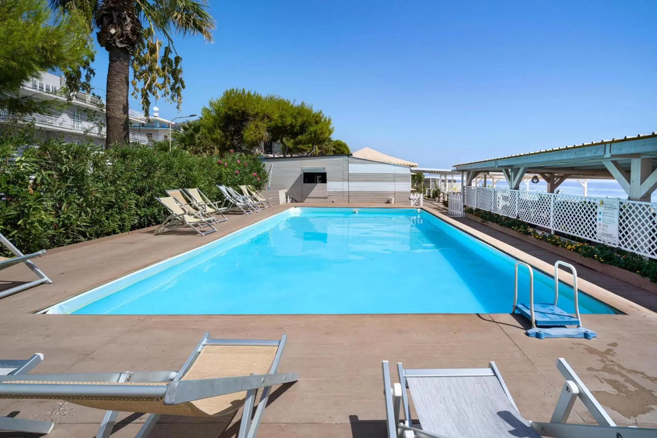 Swimming Pool in Hotel Rivage Taormina