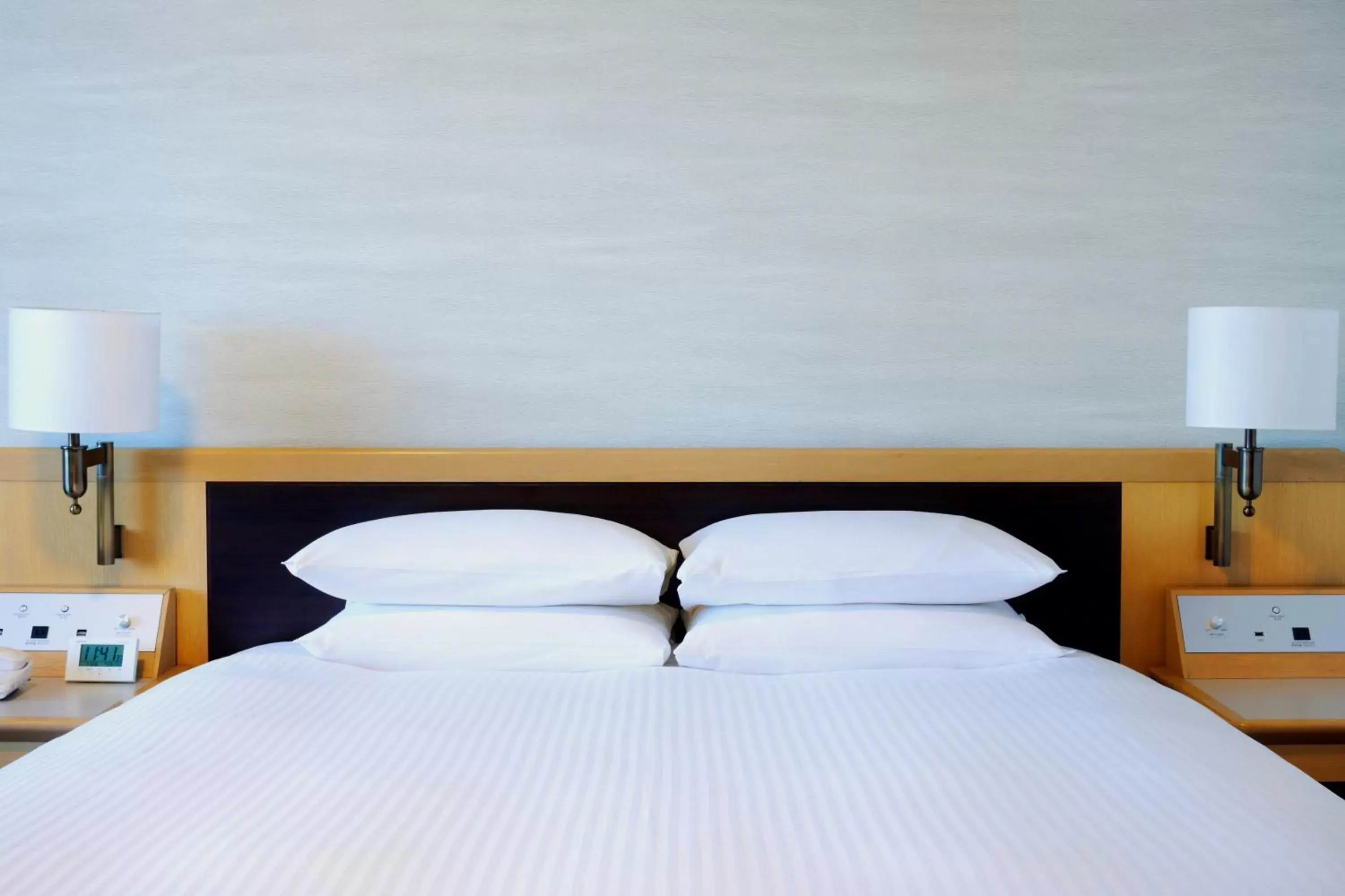 Bed in Hotel Nikko Narita