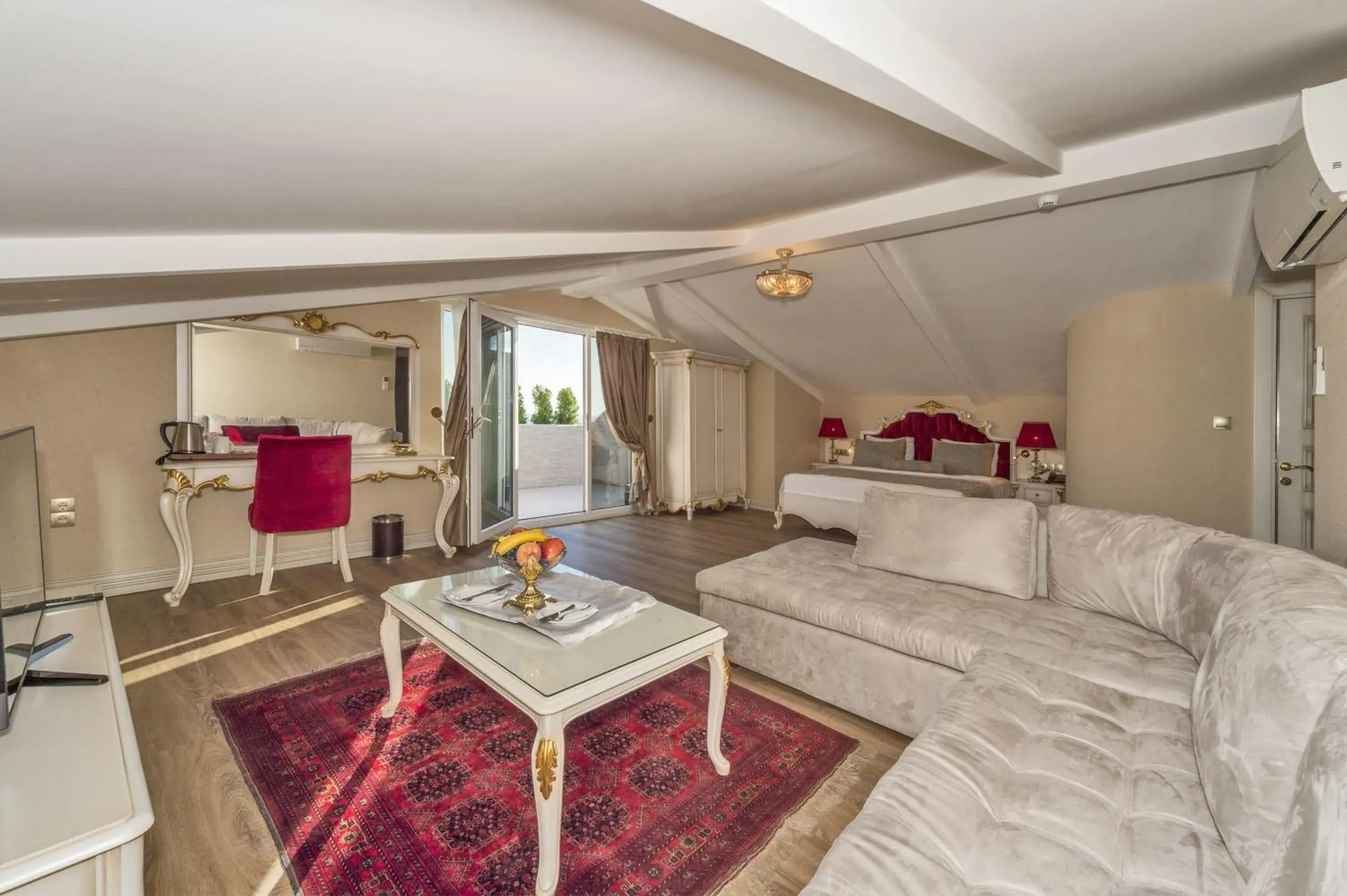 Living room in Glorious Hotel Living room in Glorious Hotel