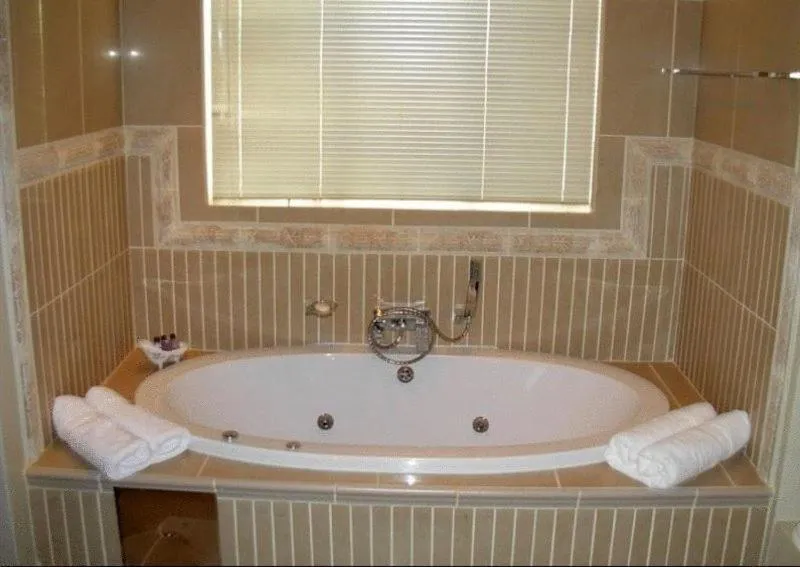 Hot Tub in Goodey's Guesthouse