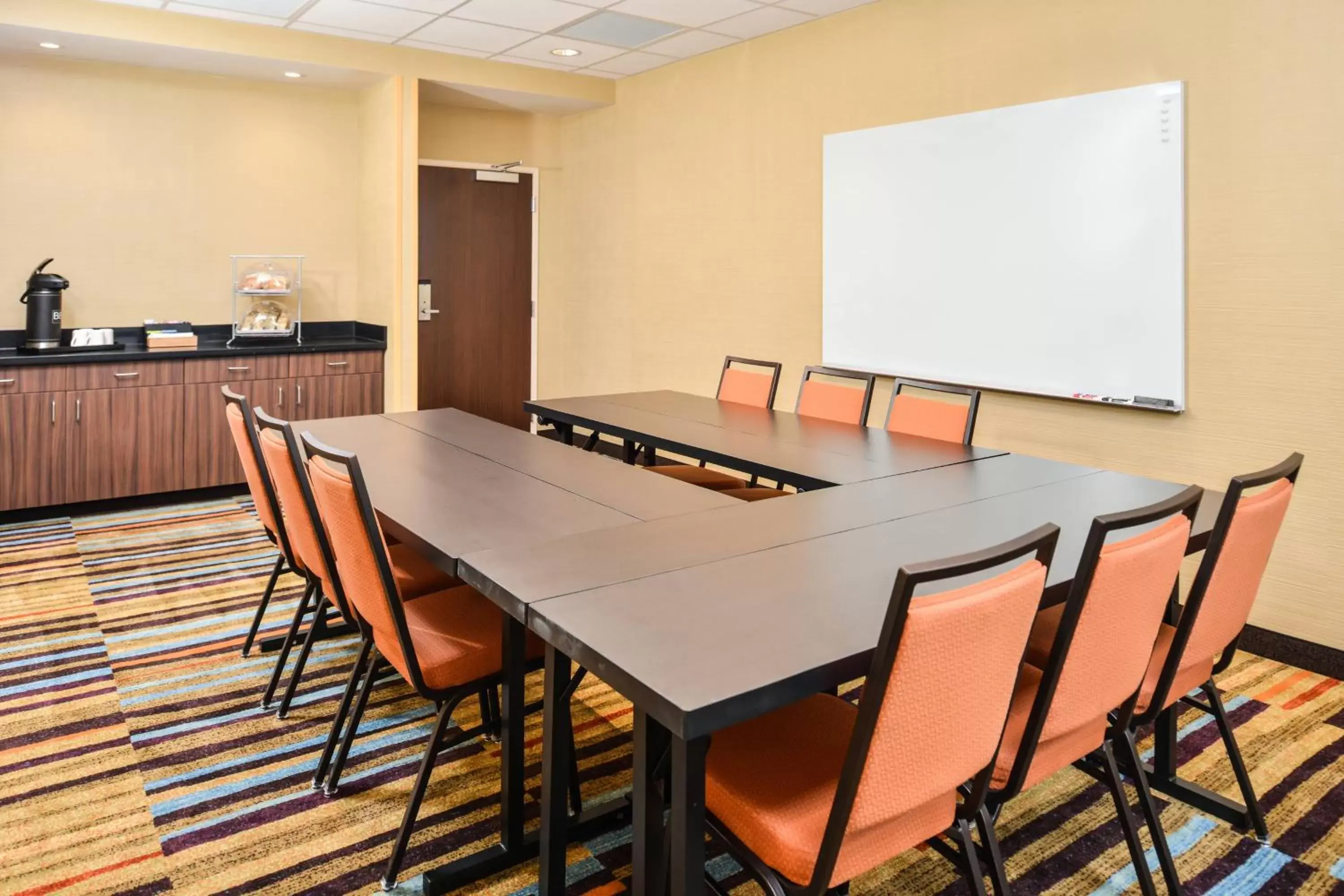 Meeting/conference room in Fairfield Inn & Suites by Marriott Warrensburg