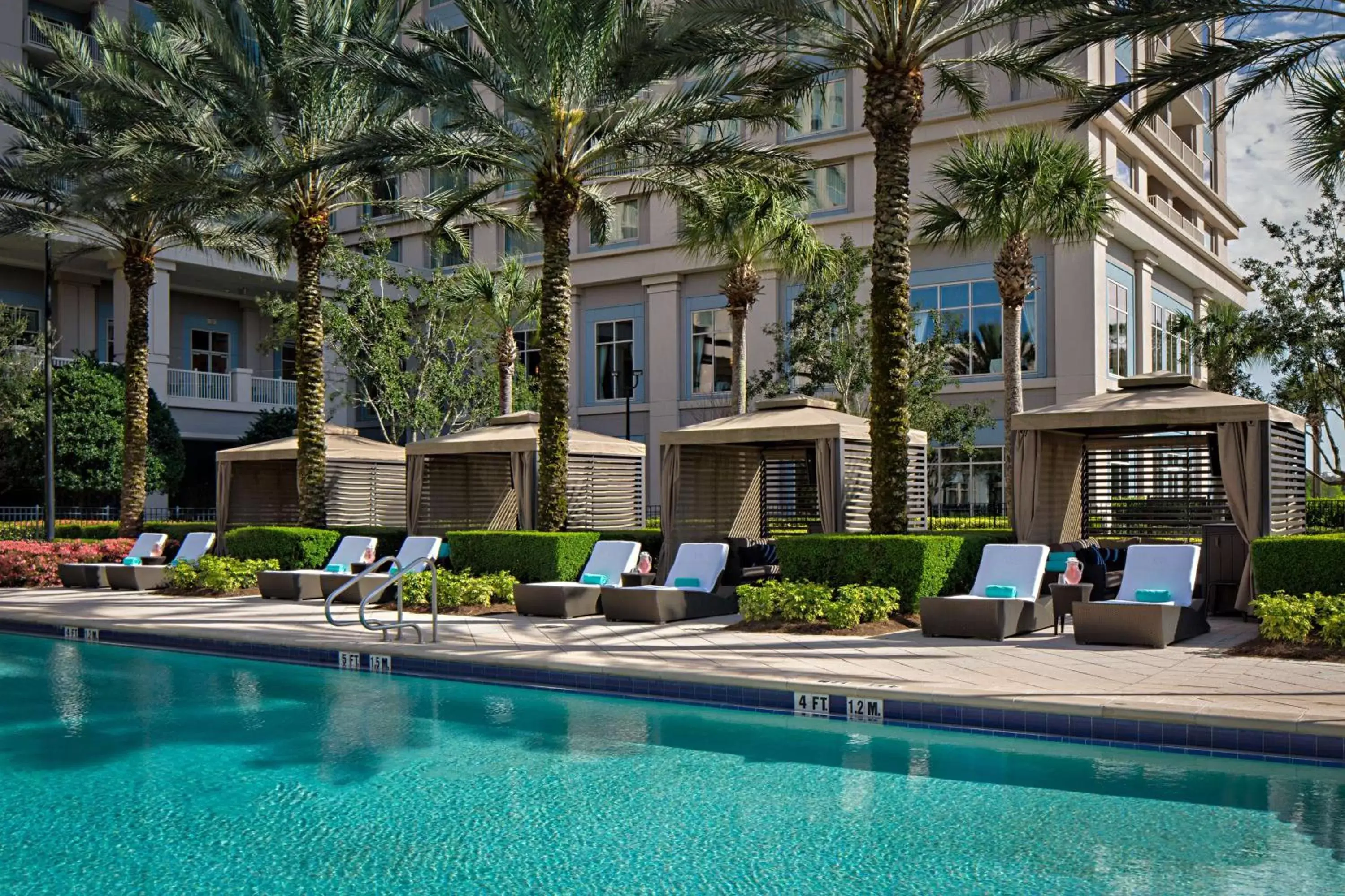Pool view, Swimming Pool in Waldorf Astoria Orlando