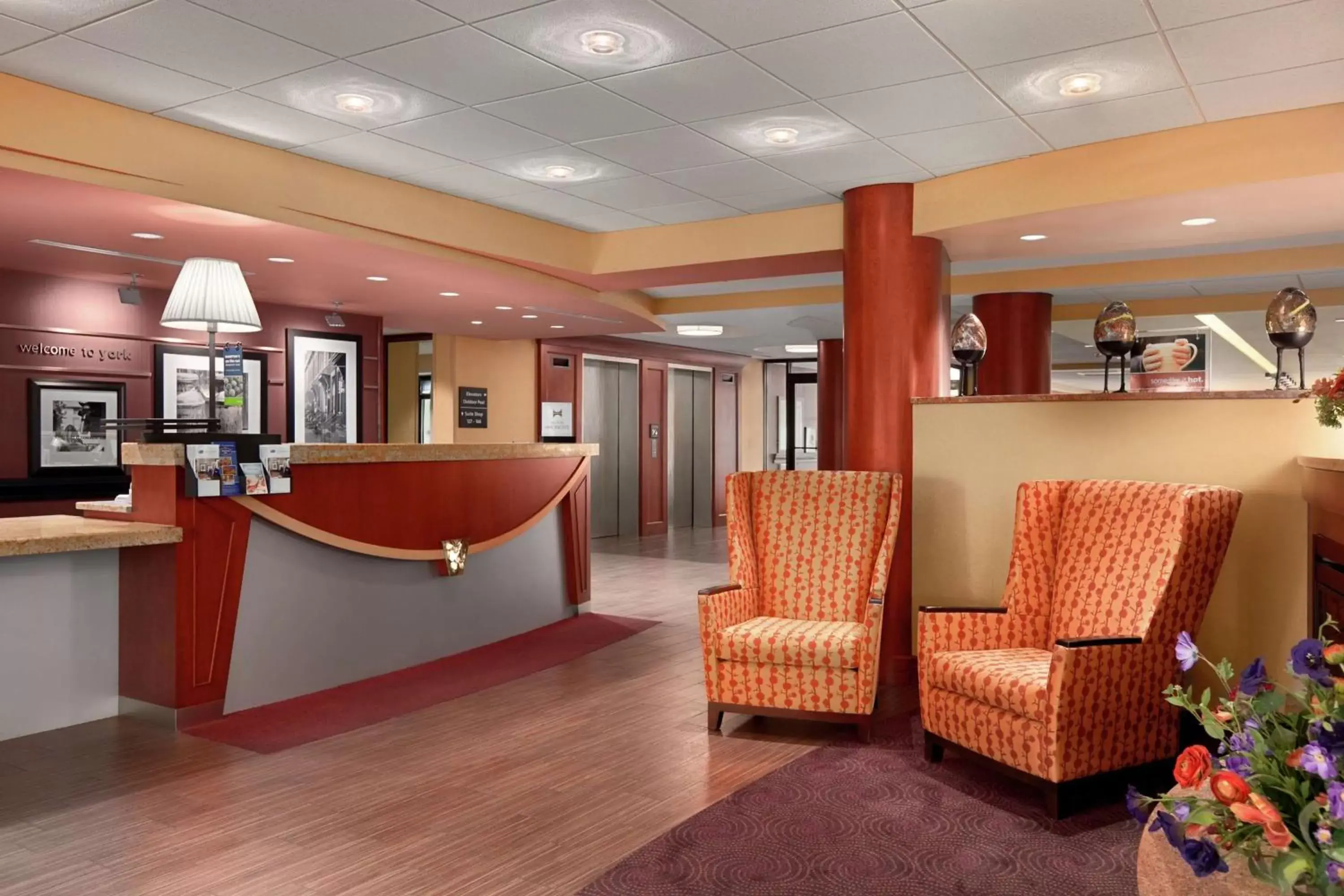 Lobby or reception in Hampton Inn - York Lobby or reception in Hampton Inn - York