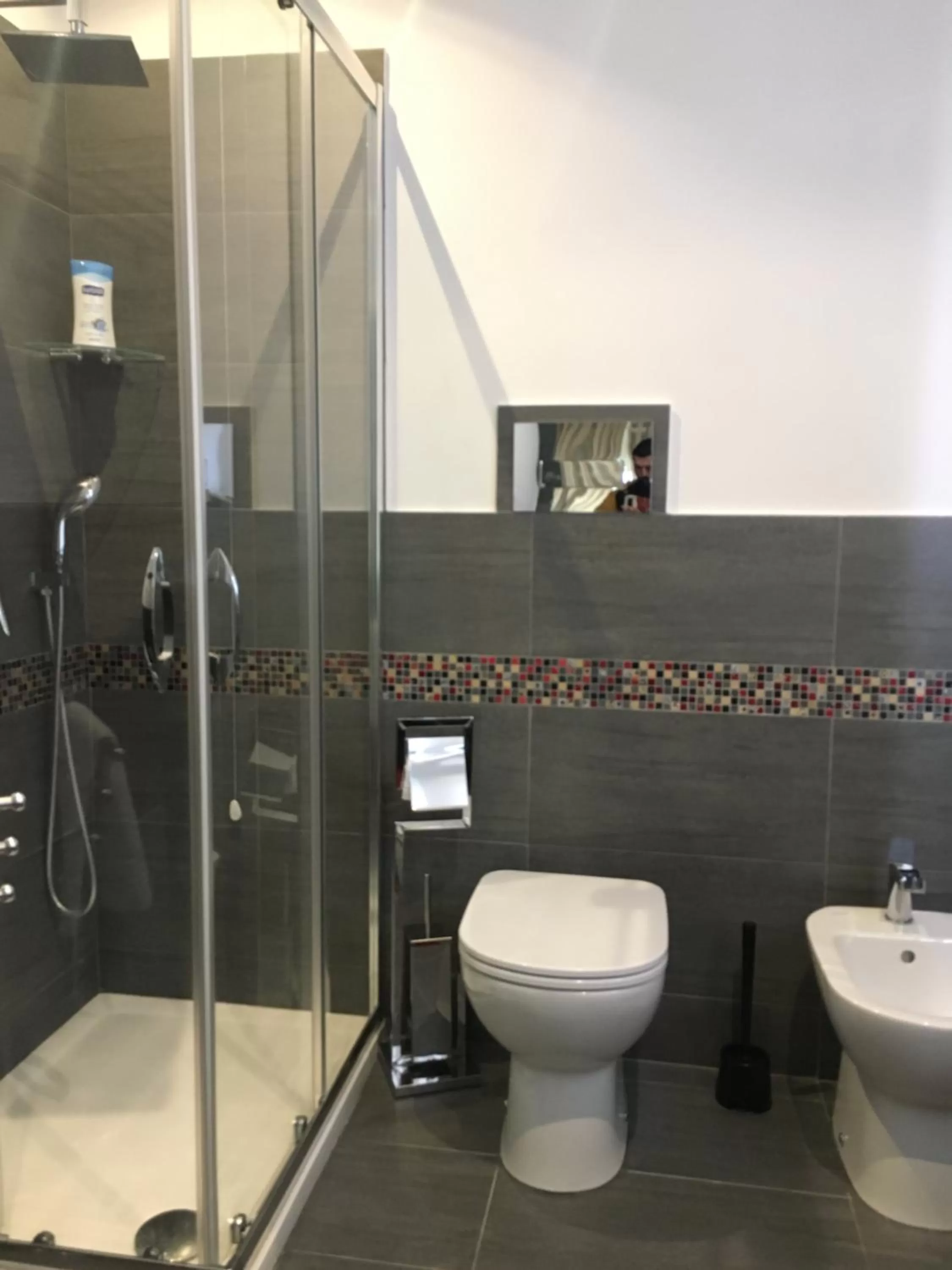 Bathroom in Grande Archivio Napoli 22