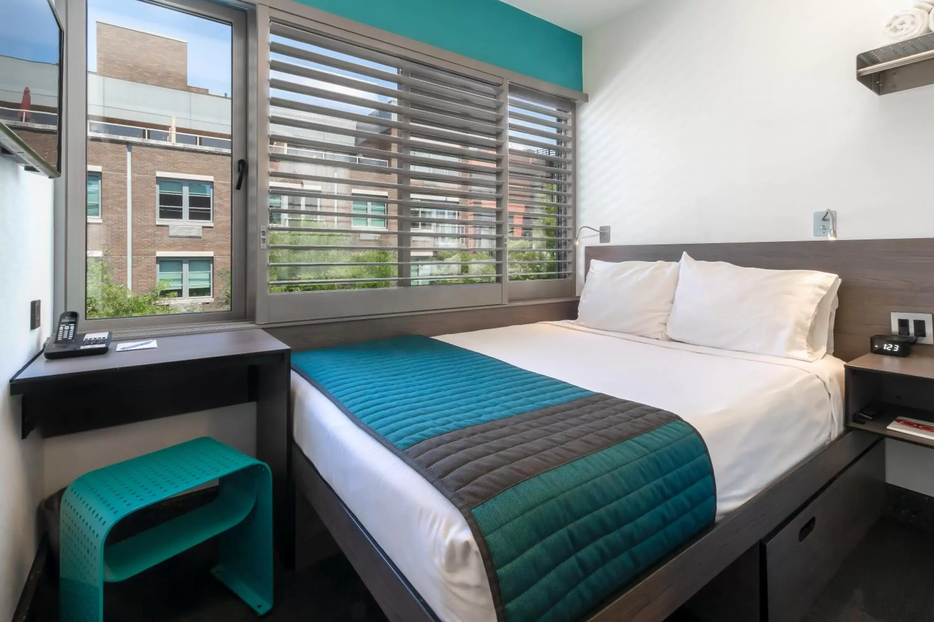 Bedroom, Bed in Pod Brooklyn Bedroom, Bed in Pod Brooklyn