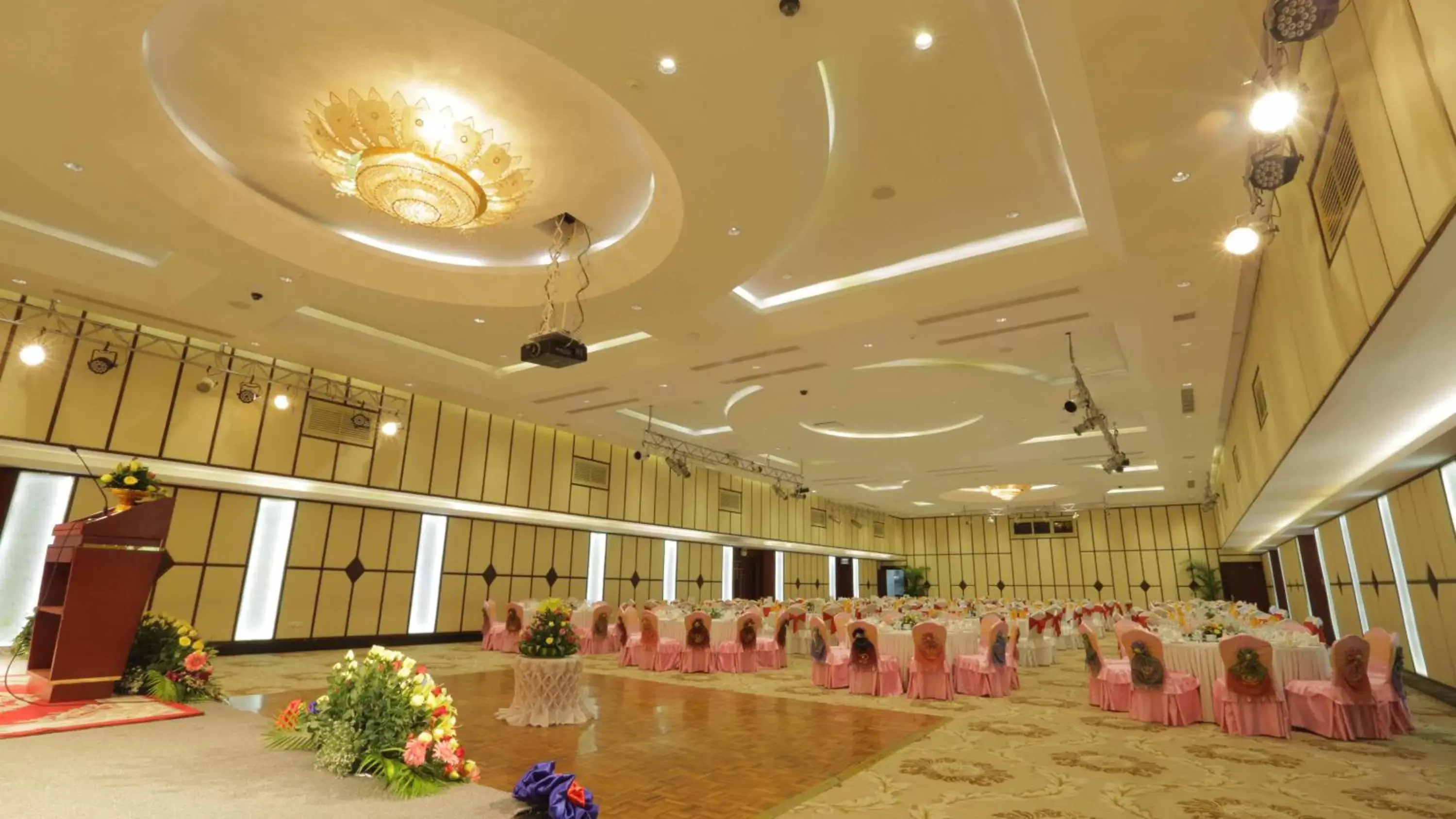 Banquet/Function facilities, Banquet Facilities in Phnom Penh Hotel