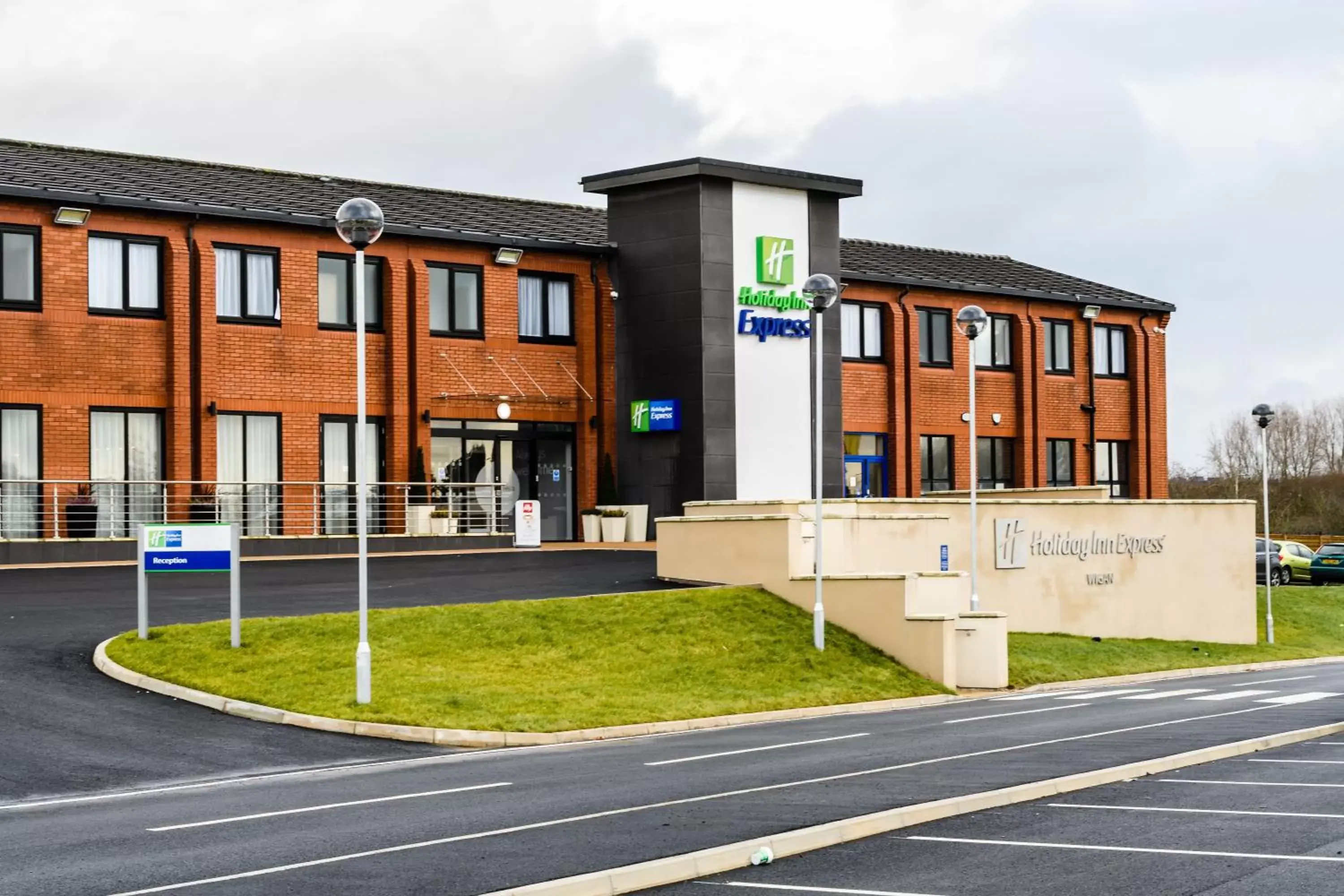 Property Building in Holiday Inn Express - Wigan, an IHG Hotel