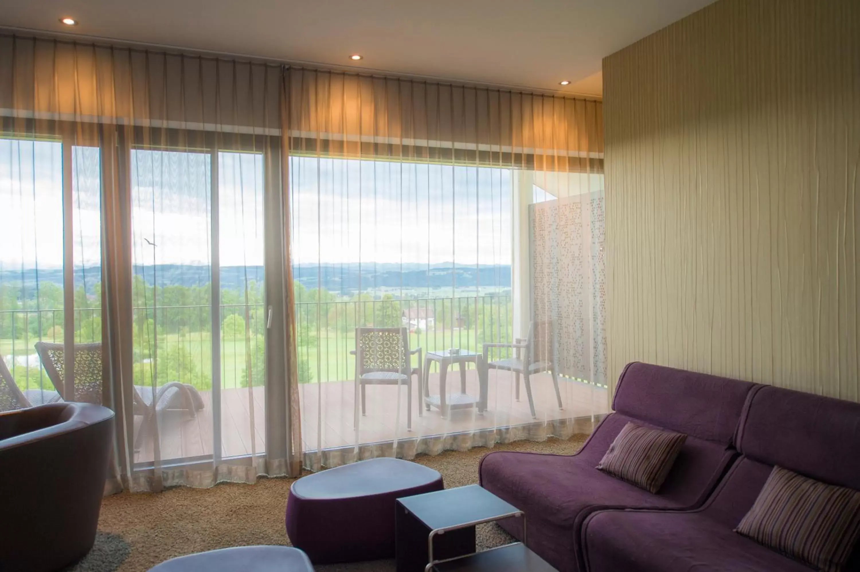 Living room, Seating Area in Wellnesshotel Golf Panorama