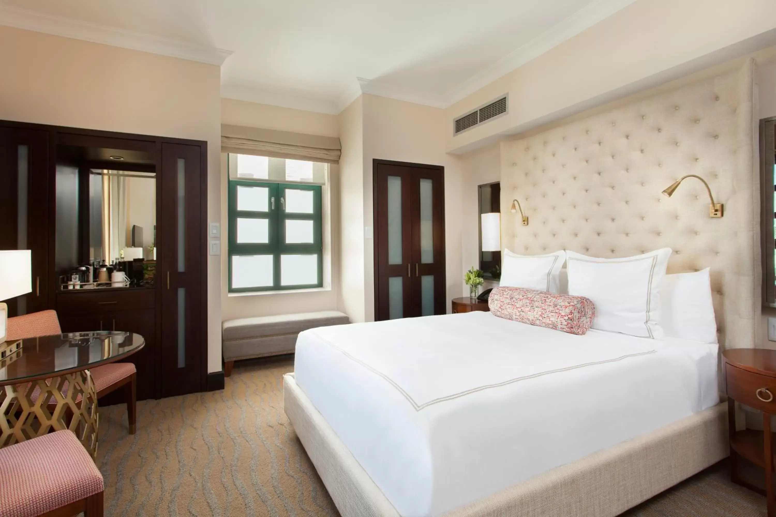 Day, Bed in Condado Vanderbilt Hotel