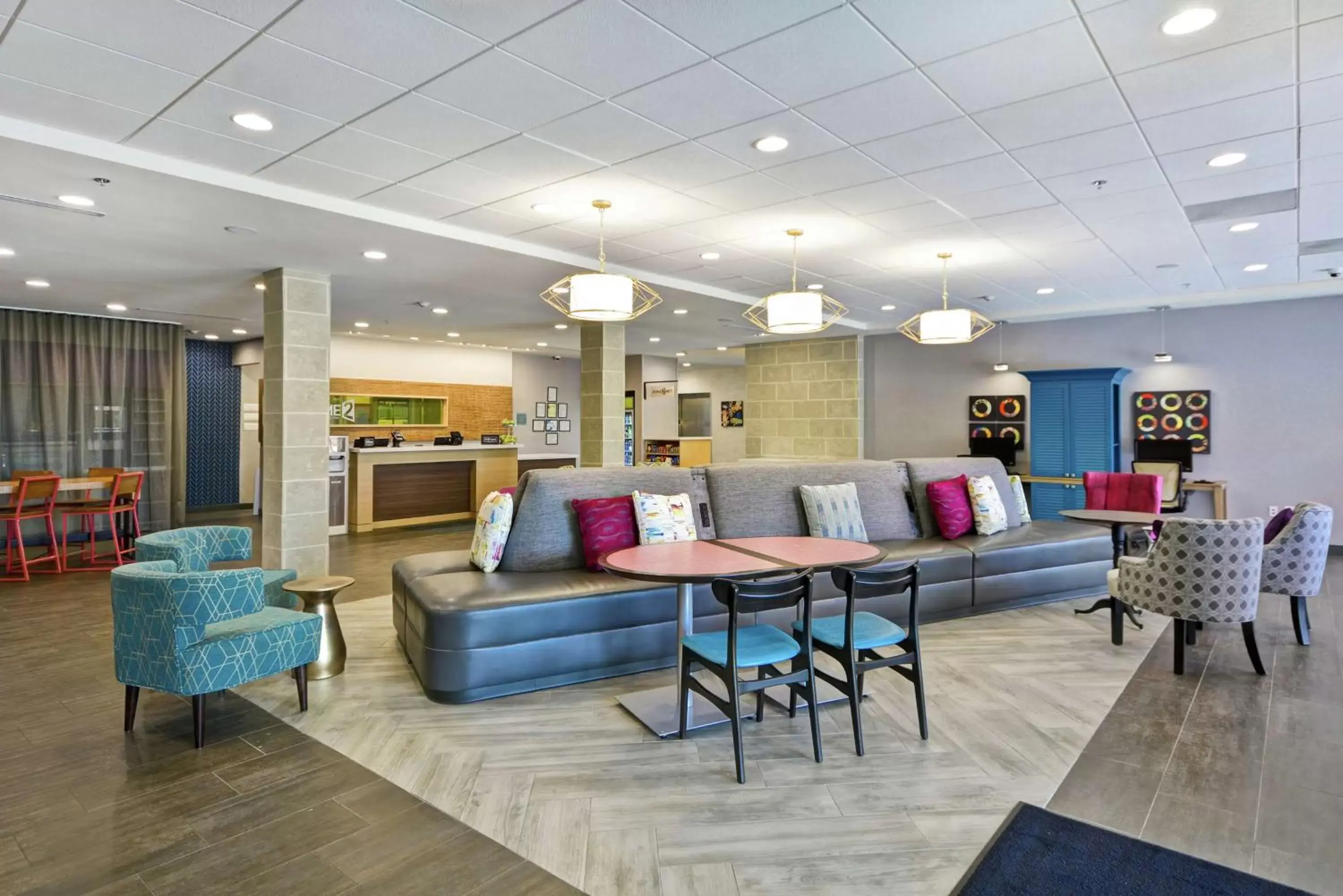 Breakfast, Lobby/Reception in Home2 Suites By Hilton Atlanta Lithia Springs
