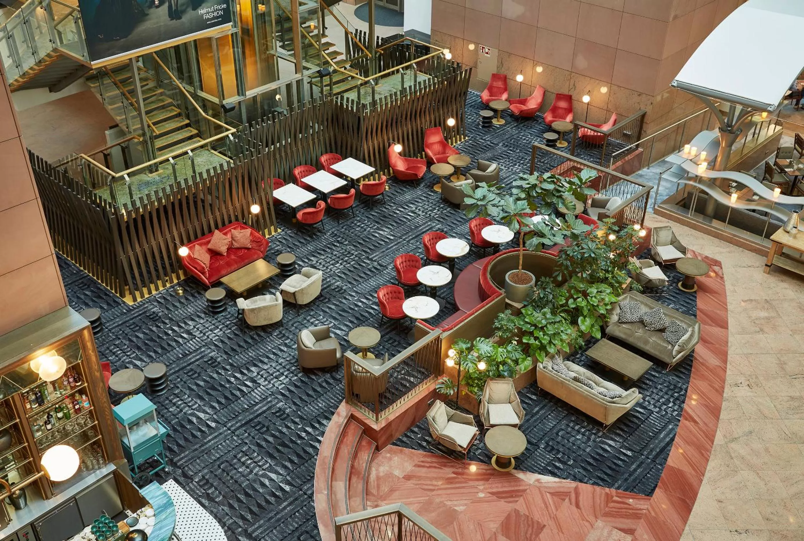Restaurant/places to eat in Hilton Frankfurt City Centre