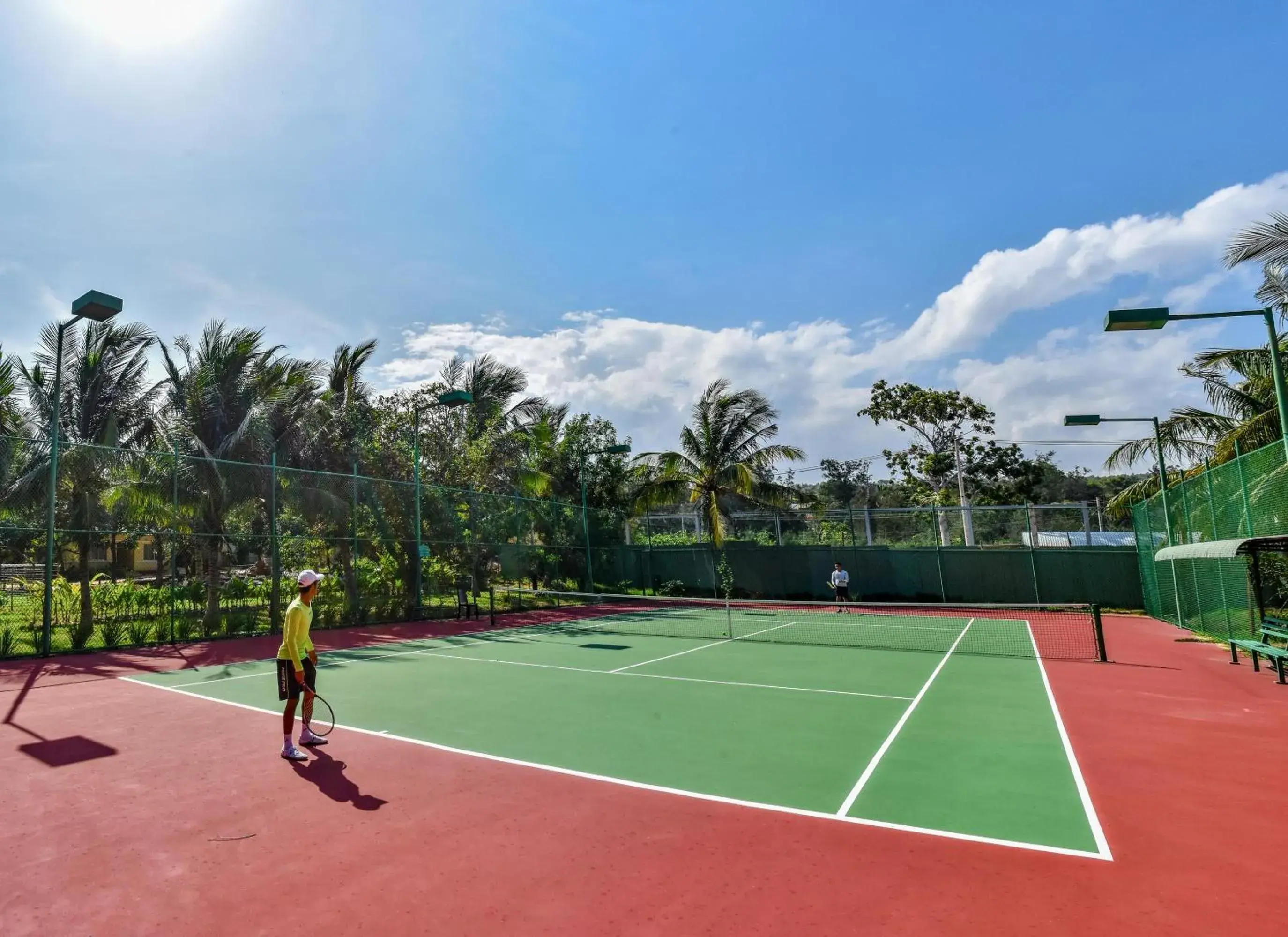 Tennis court, Tennis/Squash in Pandanus Resort