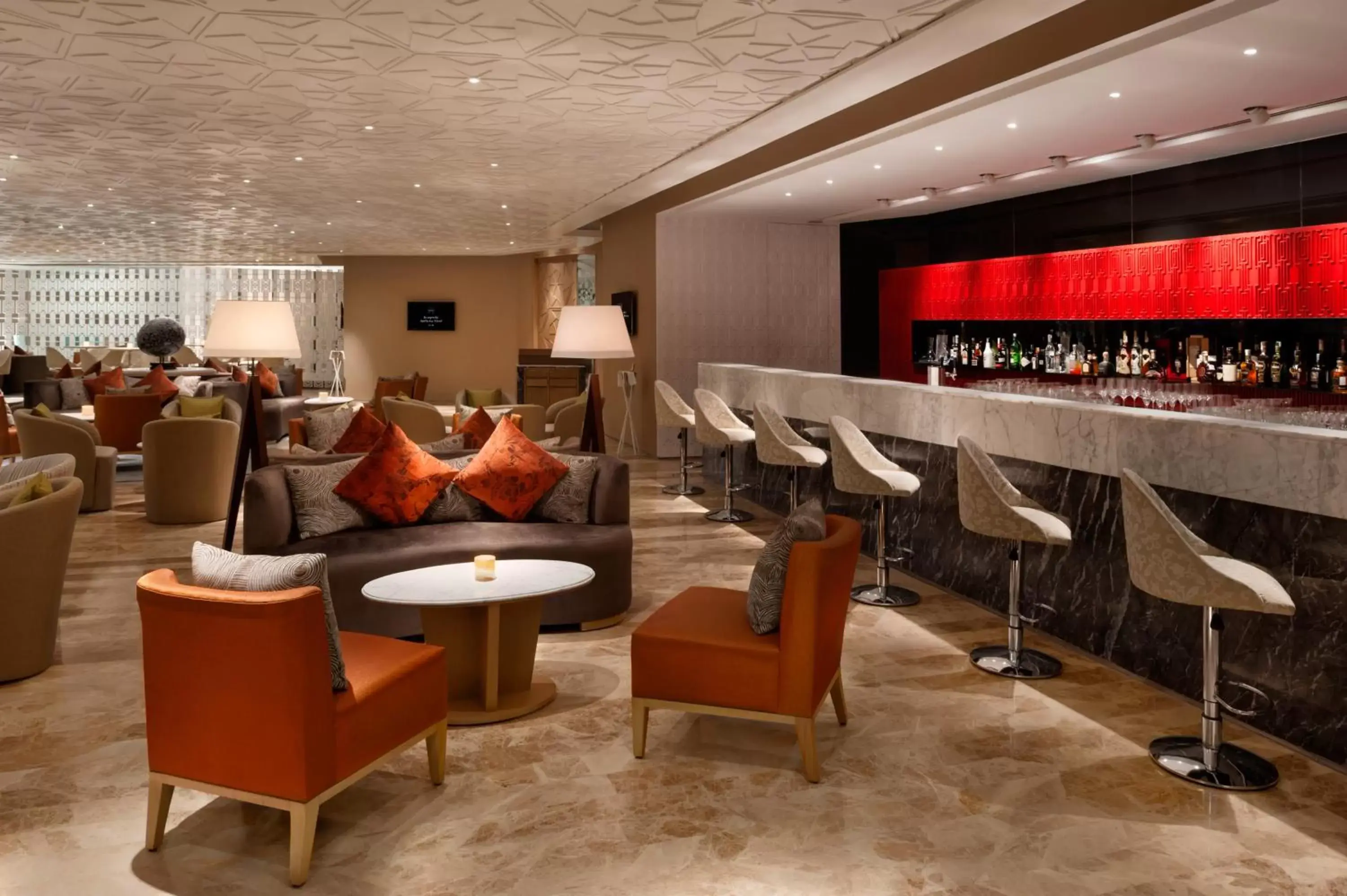 Lounge or bar, Lounge/Bar in The Leela Ambience Convention Hotel Delhi
