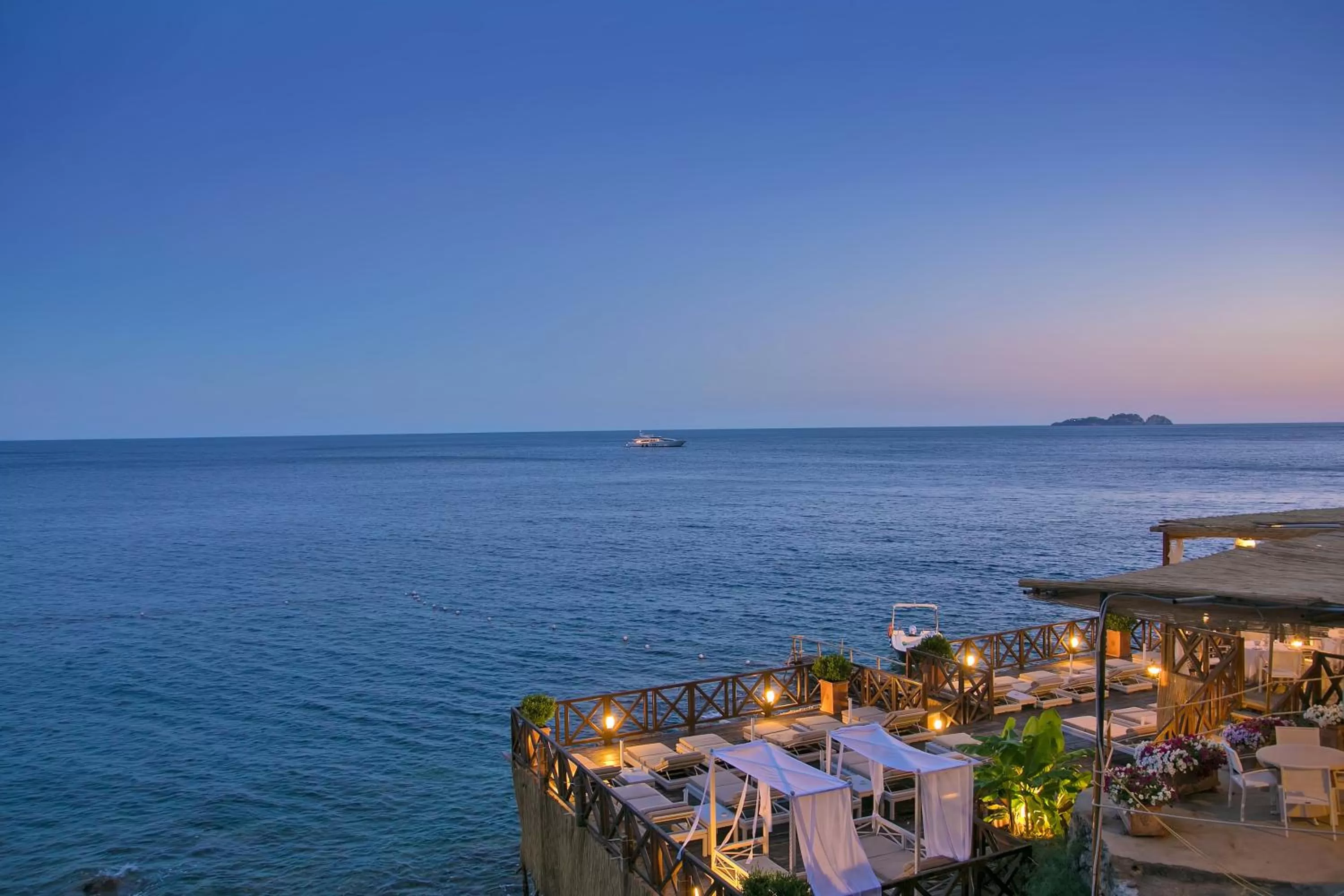 Restaurant/places to eat in Hotel Le Agavi