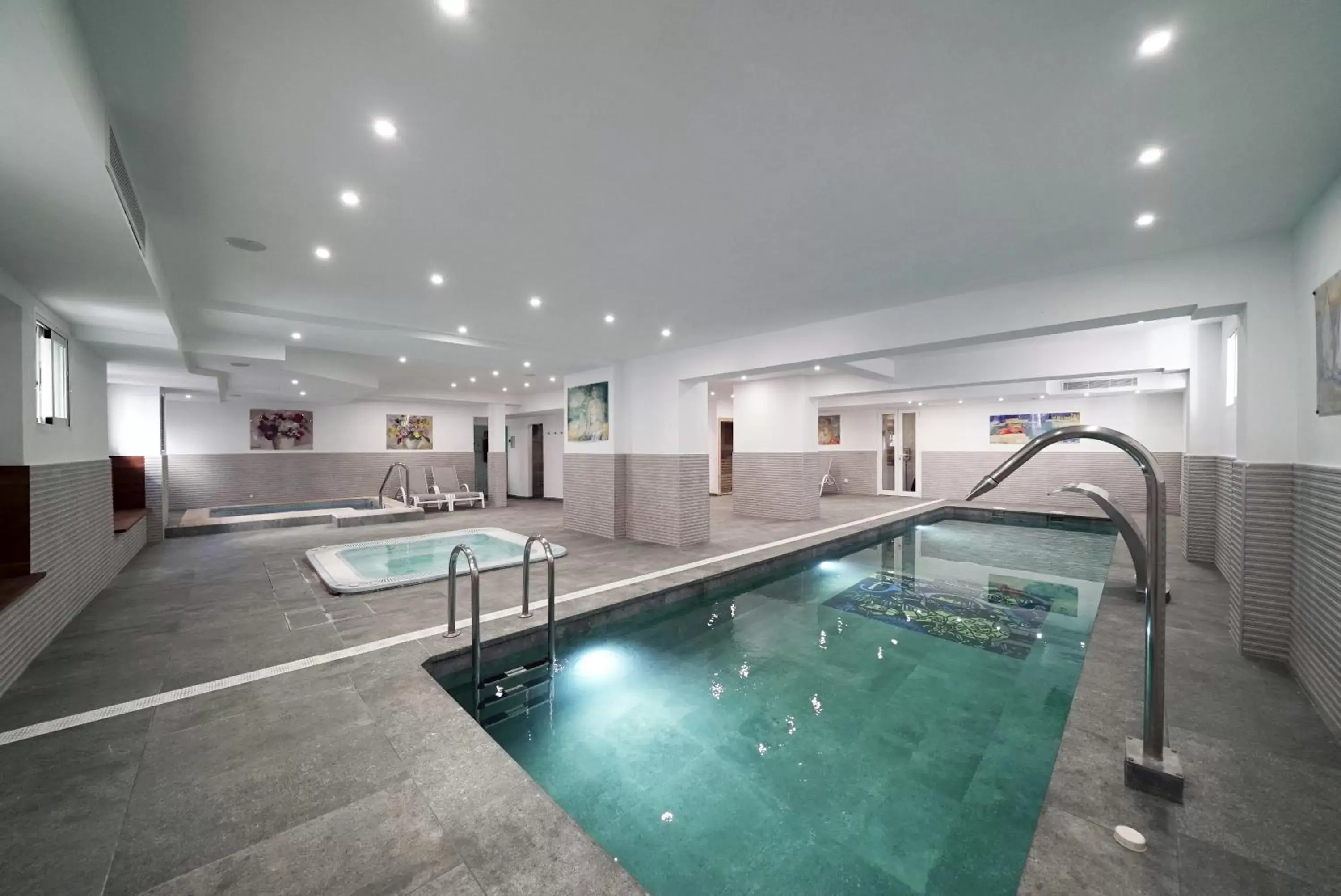 Spa and wellness centre/facilities, Swimming Pool in Hotel Artmadams