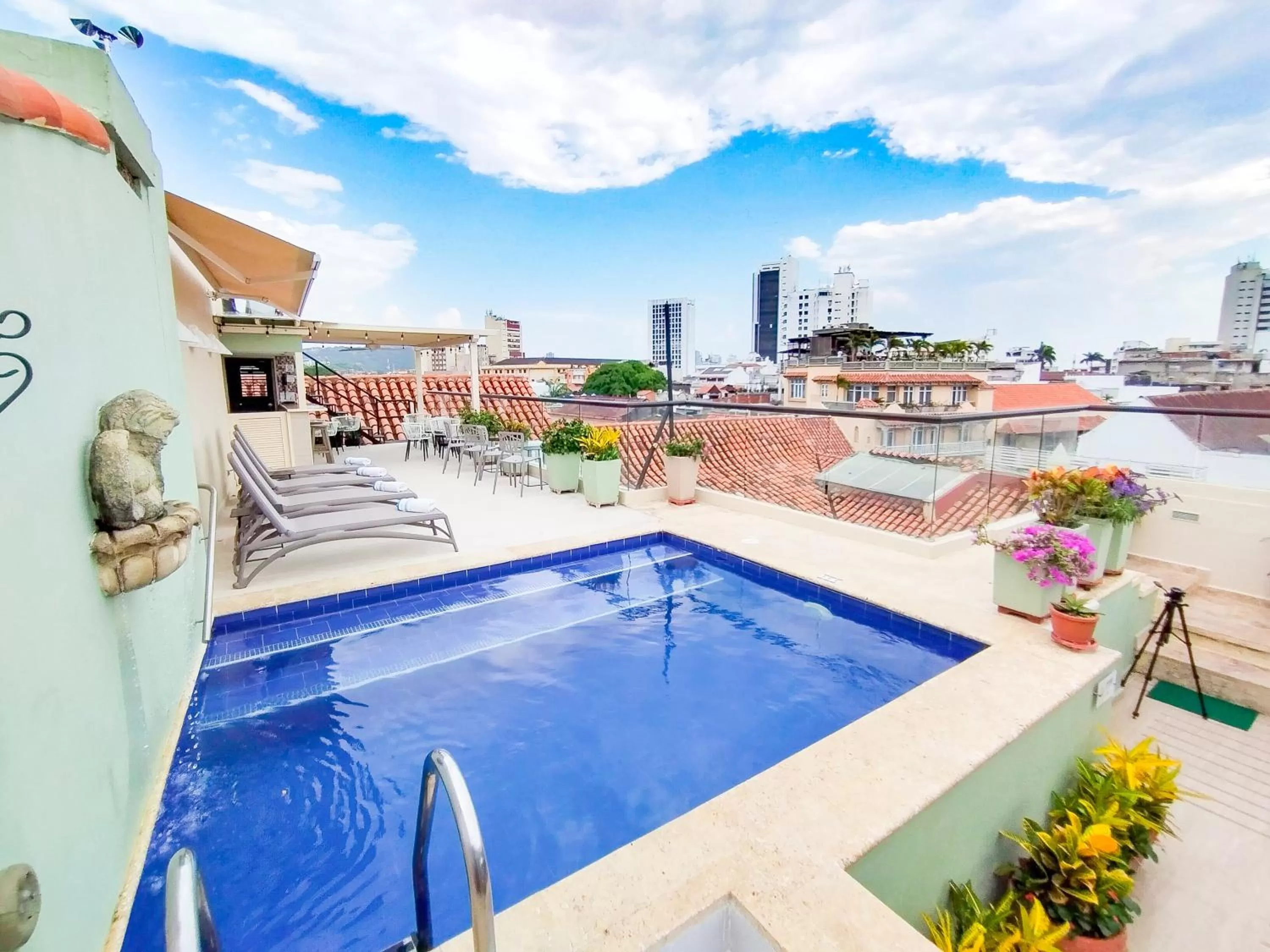 Swimming pool in Hotel Casa La Fe