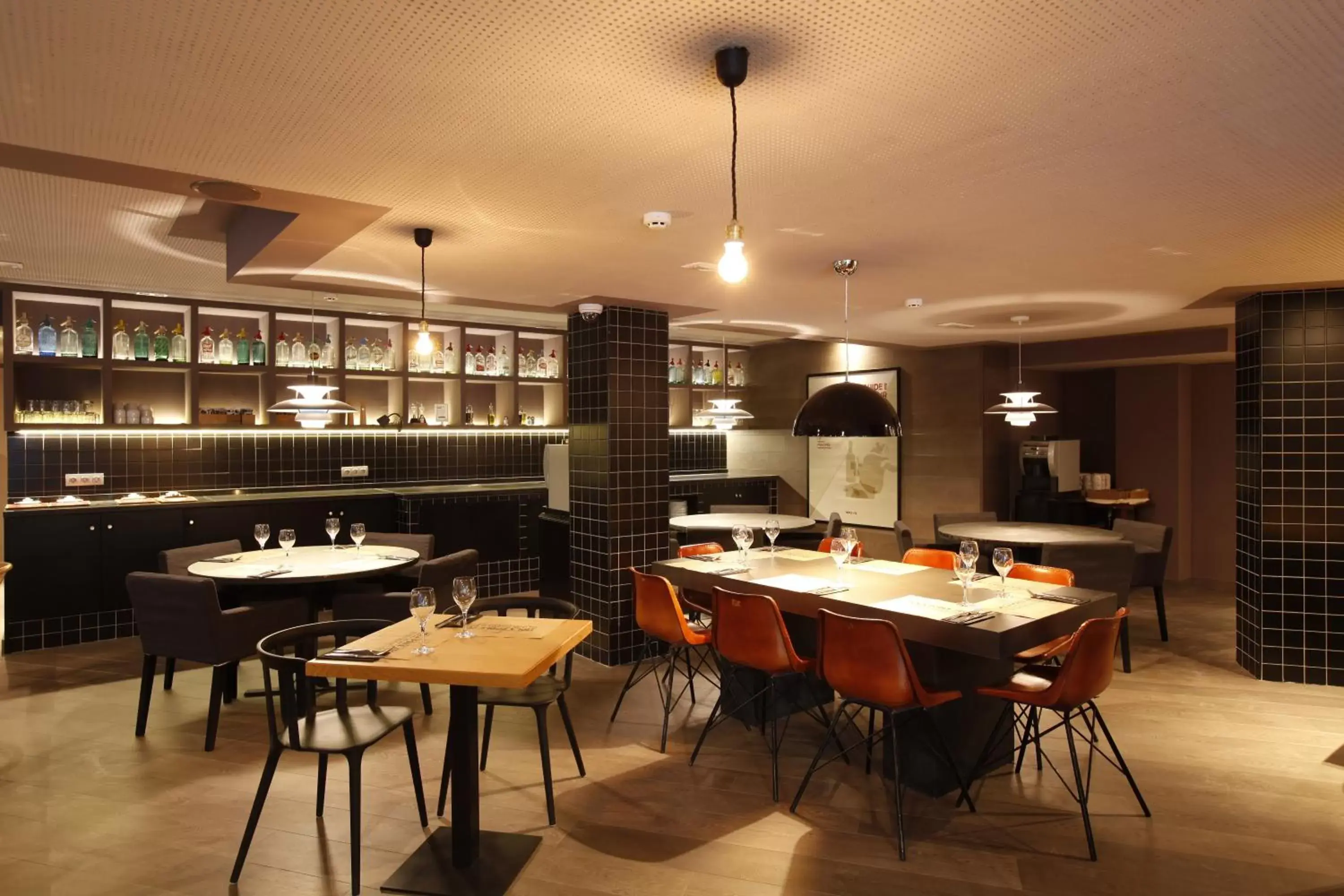 Restaurant/Places to Eat in Hotel Concordia Barcelona