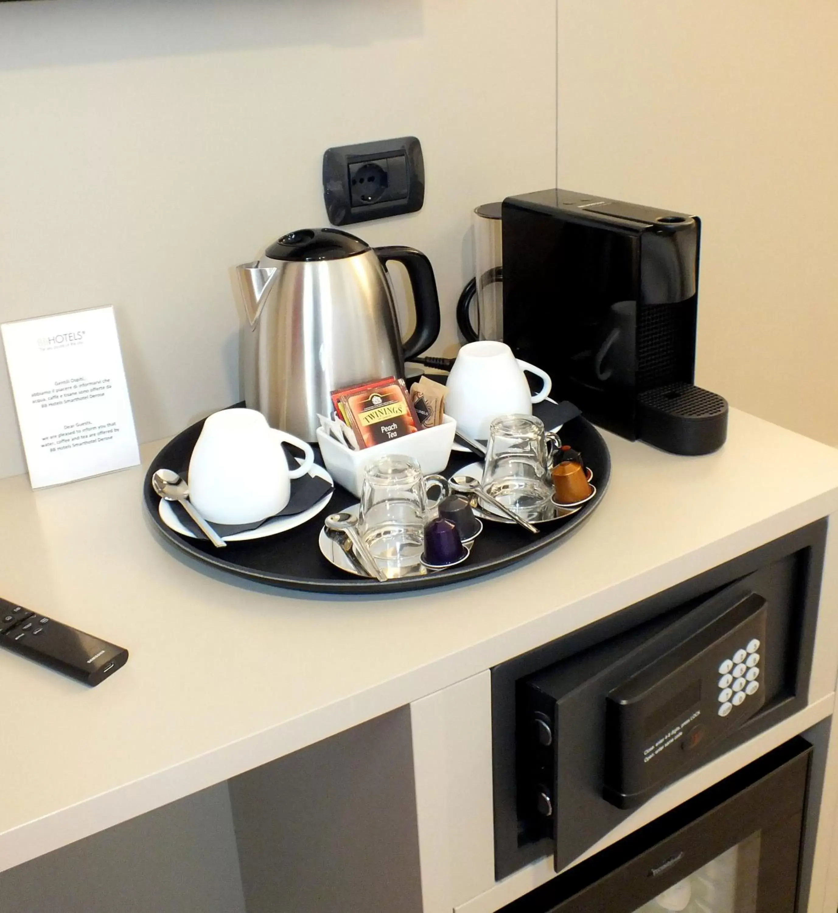 Coffee/tea facilities in BB Hotels Smarthotel Derose