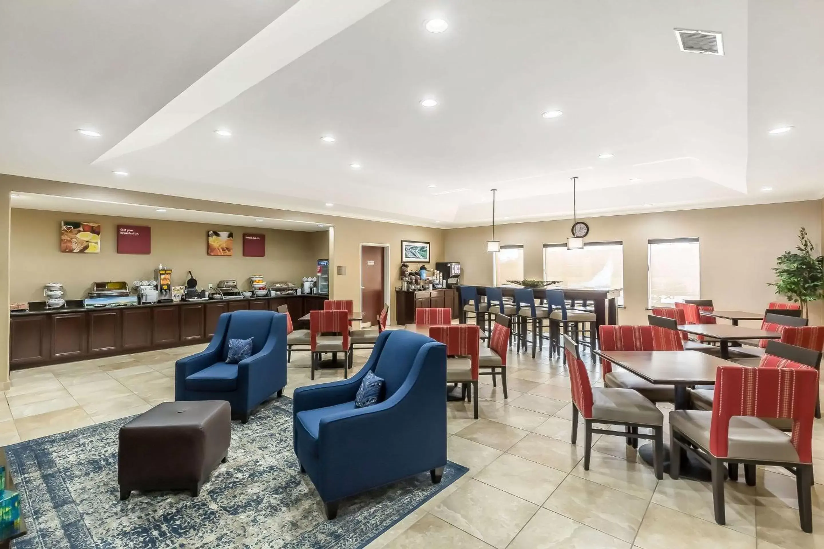 Restaurant/places to eat in Comfort Suites Houston IAH Airport - Beltway 8