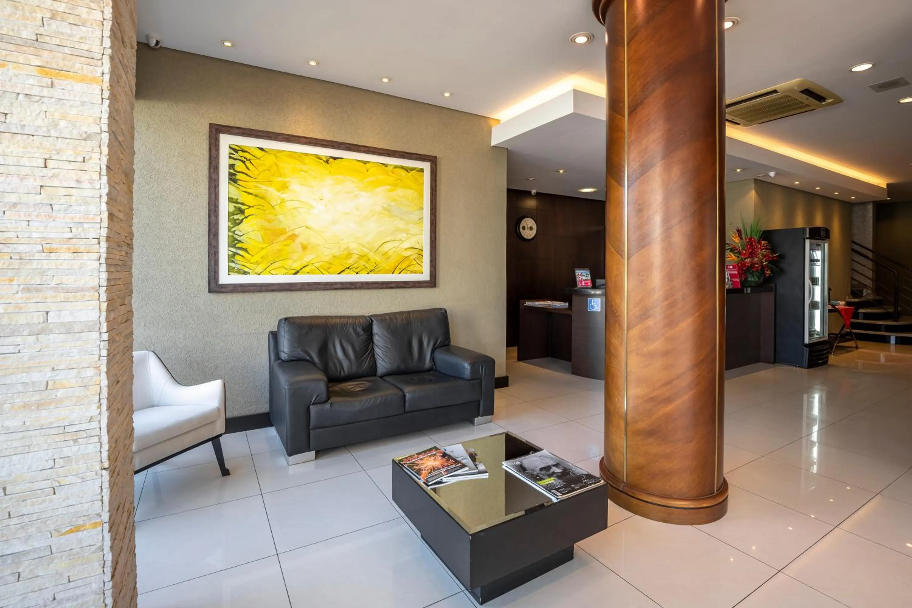 Lobby or reception in Hotel Plaza Norte