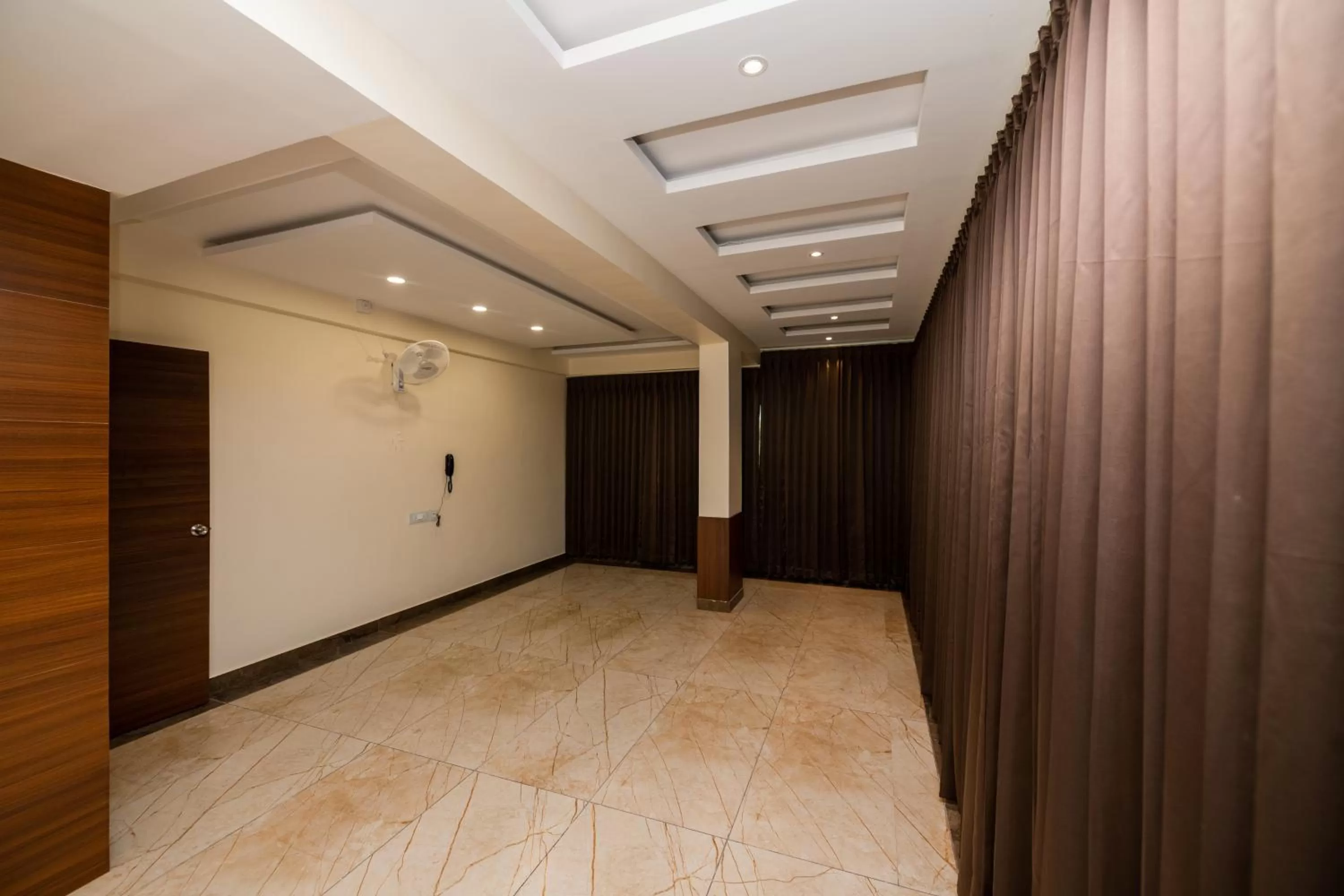 Business facilities in KK Comforts